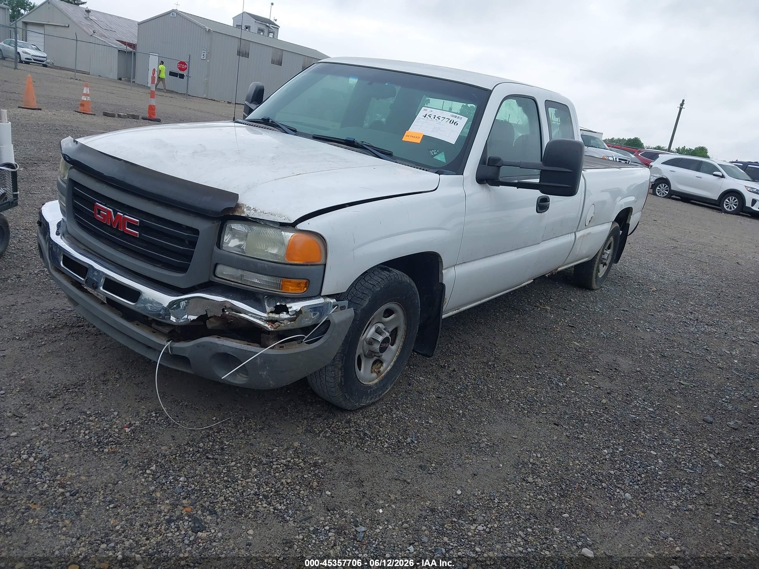 2003 Gmc Sierra 1500 White vin: 1GTEC19T73E253761