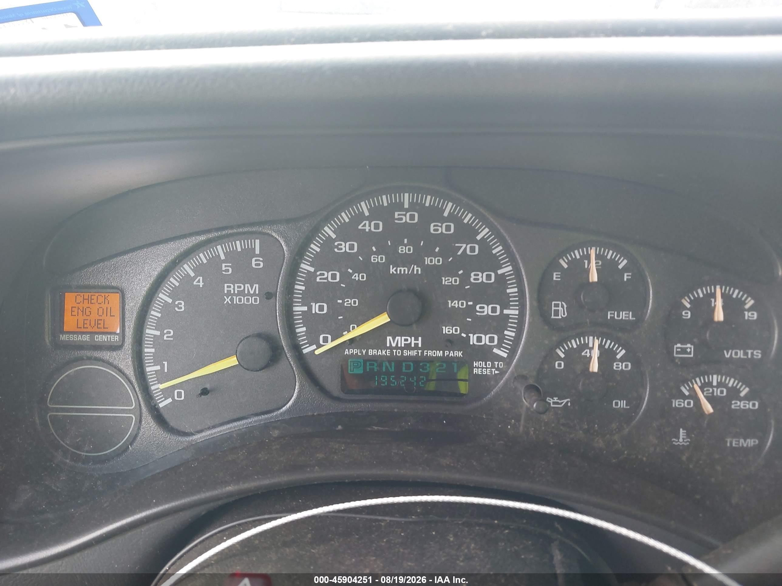 2000 Gmc Sierra 1500 Sle White vin: 1GTEC19T7YZ175823