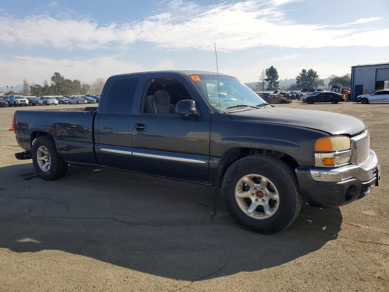 2003 Gmc New Sierra C1500 Charcoal vin: 1GTEC19T83E344599