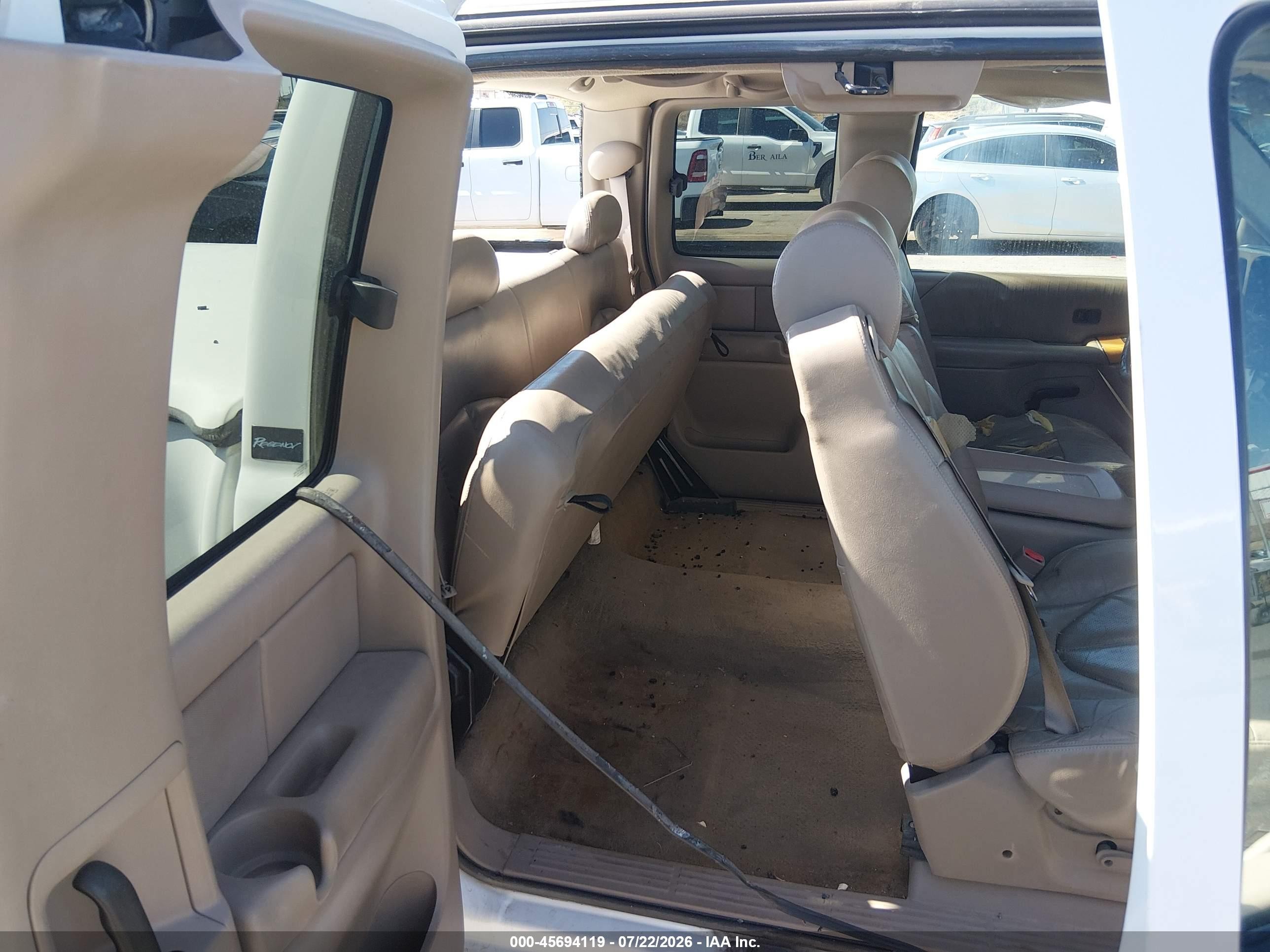 2002 Gmc Sierra 1500 Sle White vin: 1GTEC19TX2Z220843