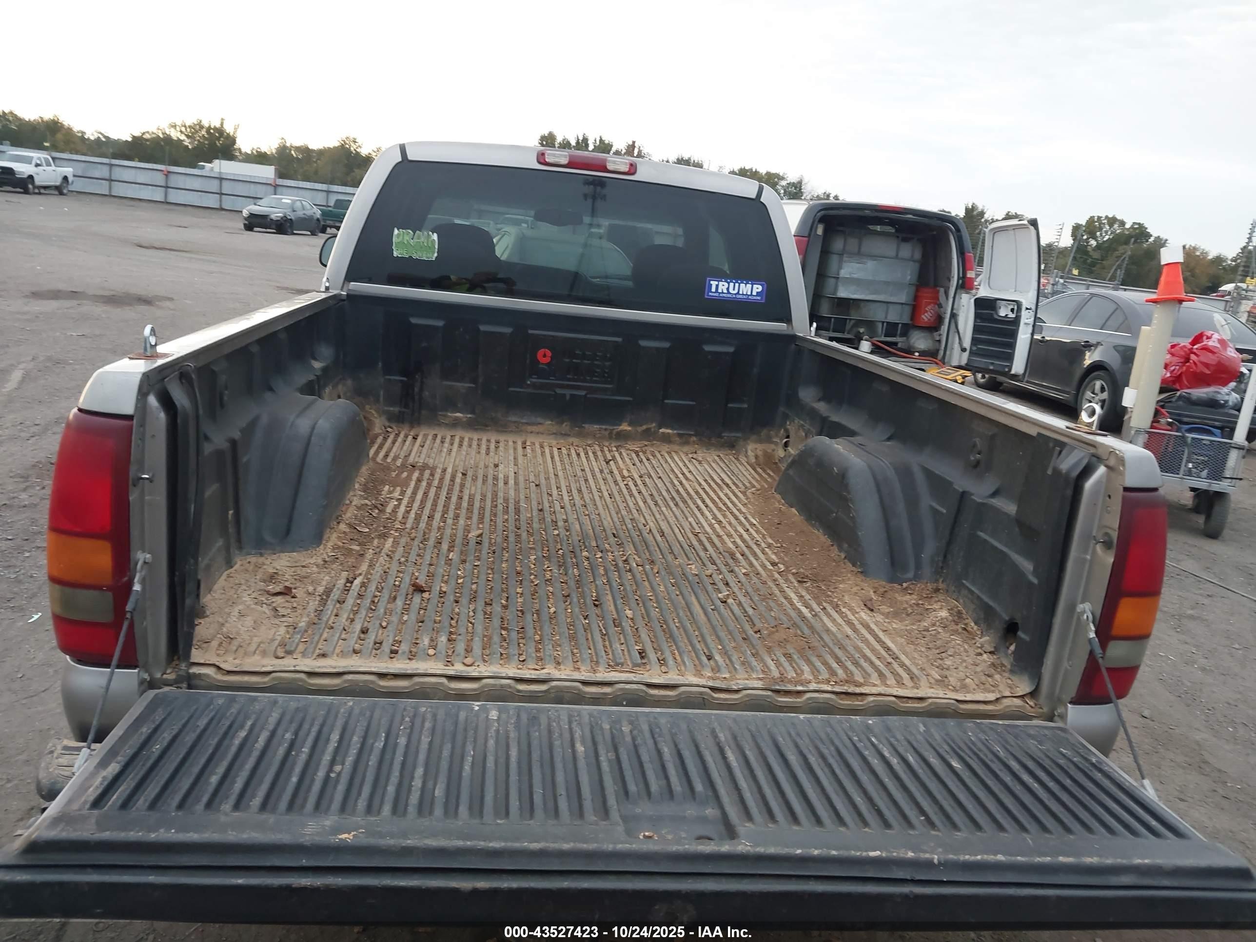 1999 Gmc Sierra 1500 Sle Серый vin: 1GTEC19TXXZ532443