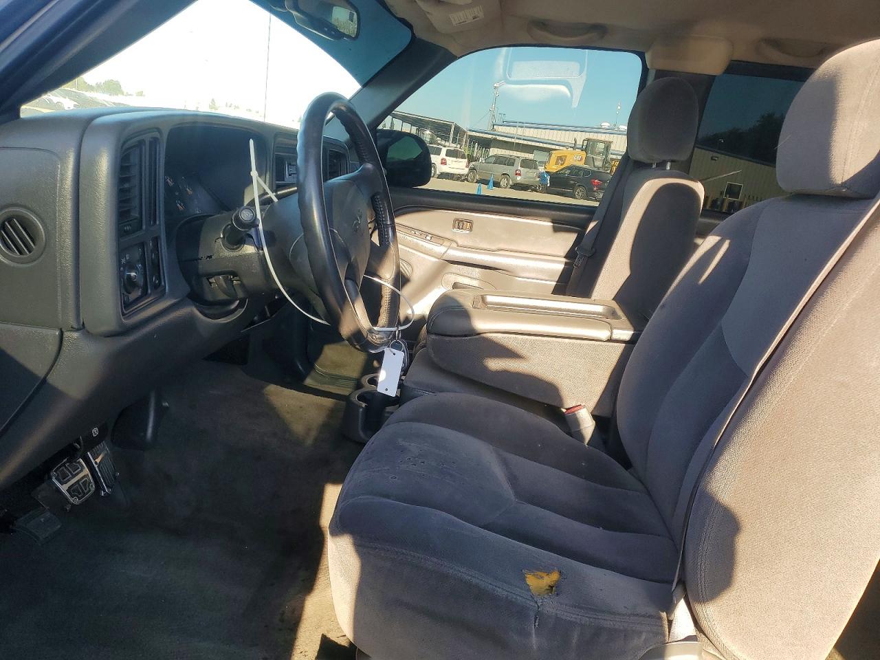 2004 Gmc New Sierra C1500 Серебряный vin: 1GTEC19V04Z335939