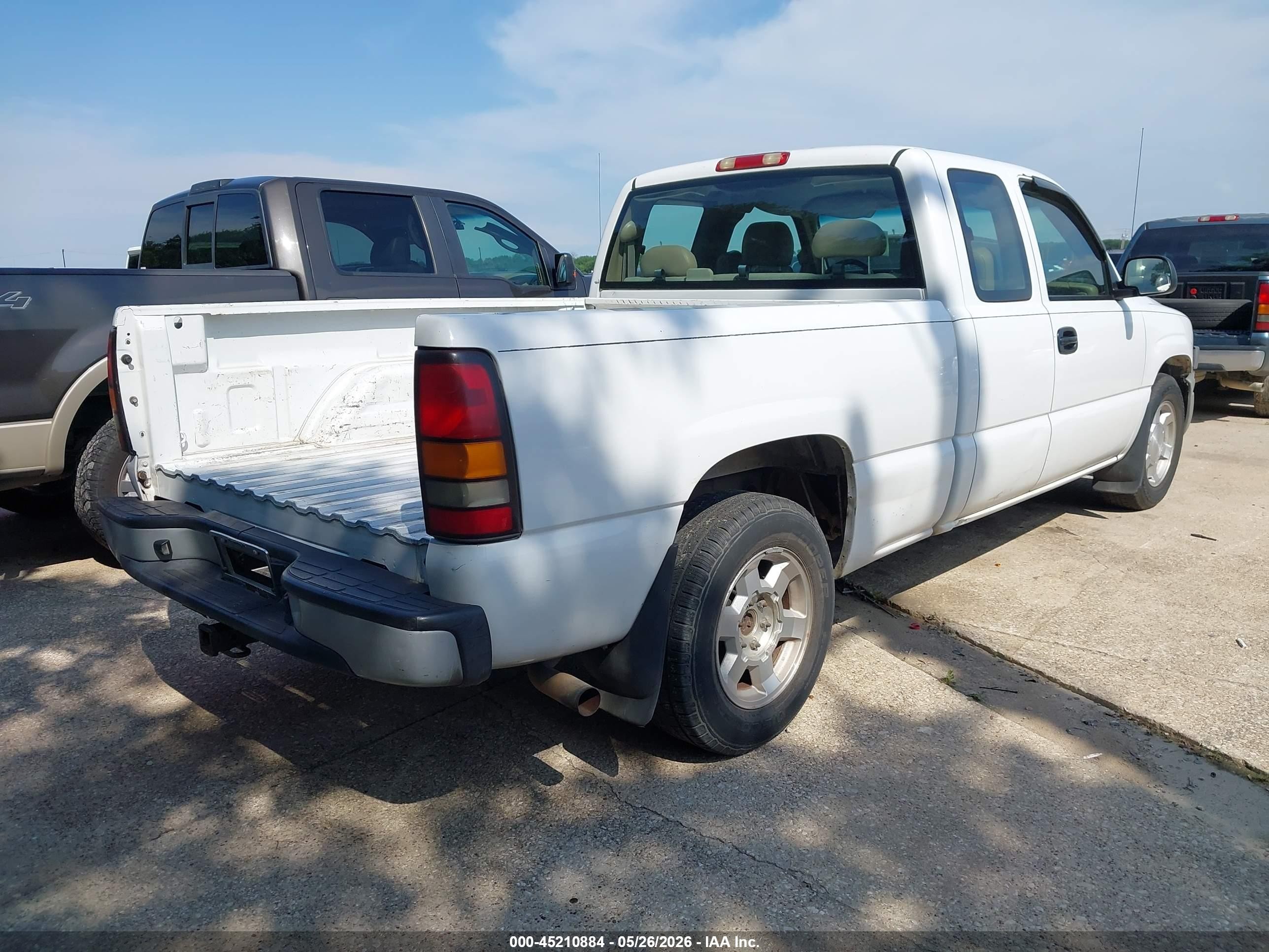 2006 Gmc Sierra 1500 Work Truck White vin: 1GTEC19V06Z215416