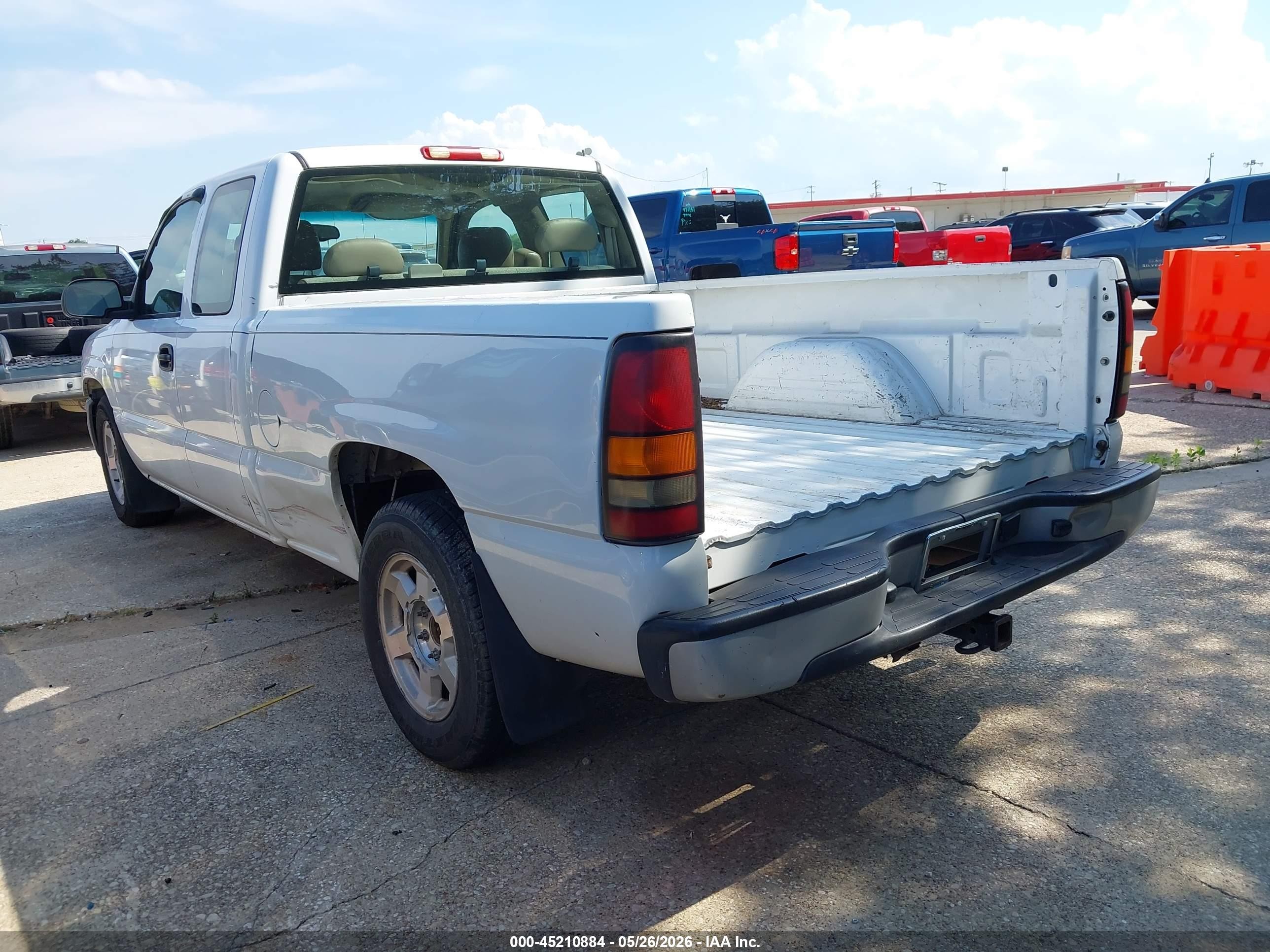 2006 Gmc Sierra 1500 Work Truck White vin: 1GTEC19V06Z215416