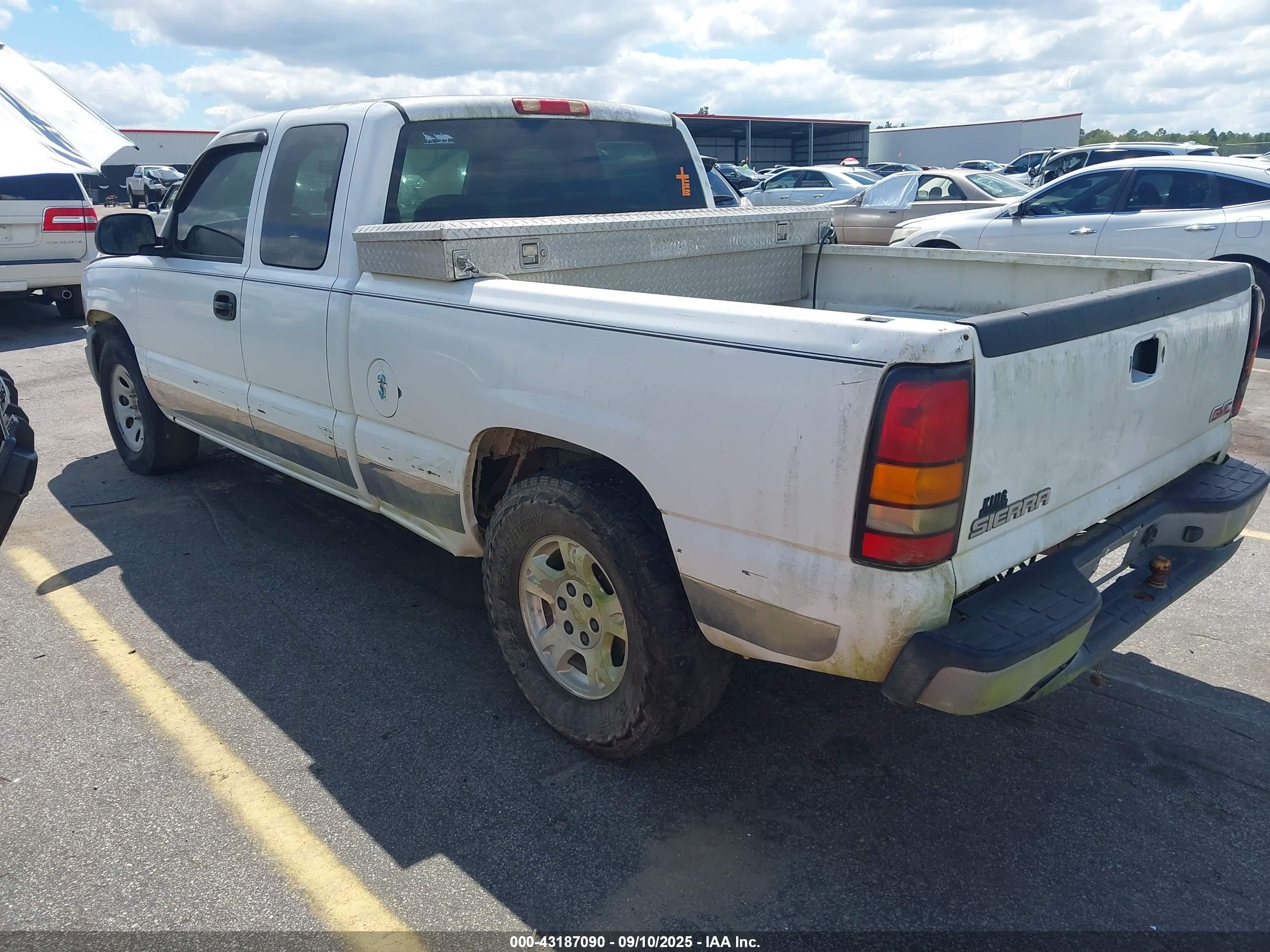 2007 Gmc Sierra 1500 Classic Work Truck White vin: 1GTEC19V17Z121384