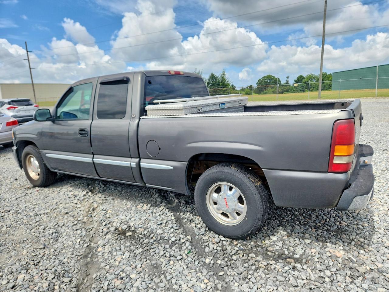 2000 Gmc New Sierra C1500 Gray vin: 1GTEC19V1YZ253370
