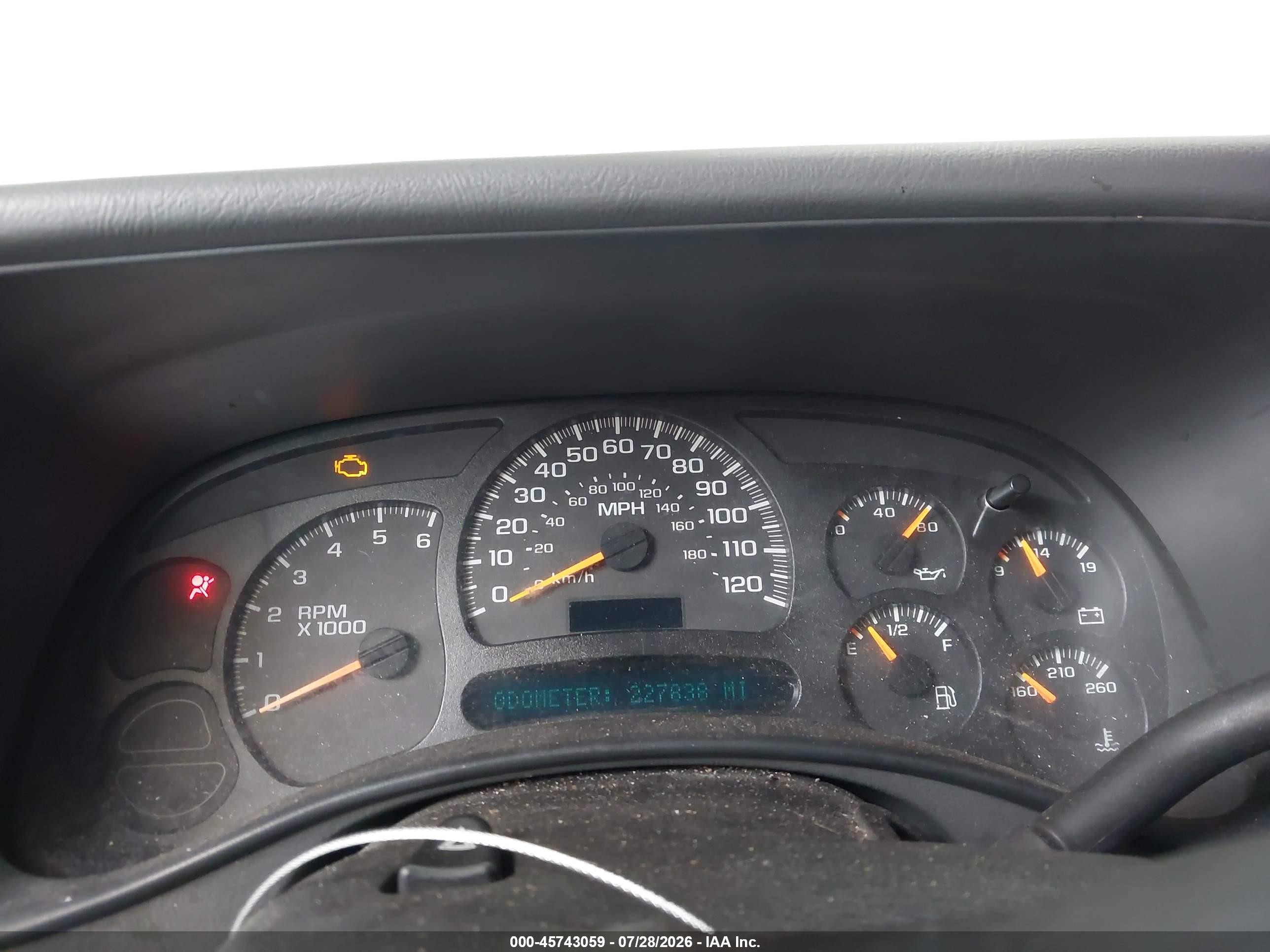 2005 Gmc Sierra 1500 Work Truck White vin: 1GTEC19V25E330458