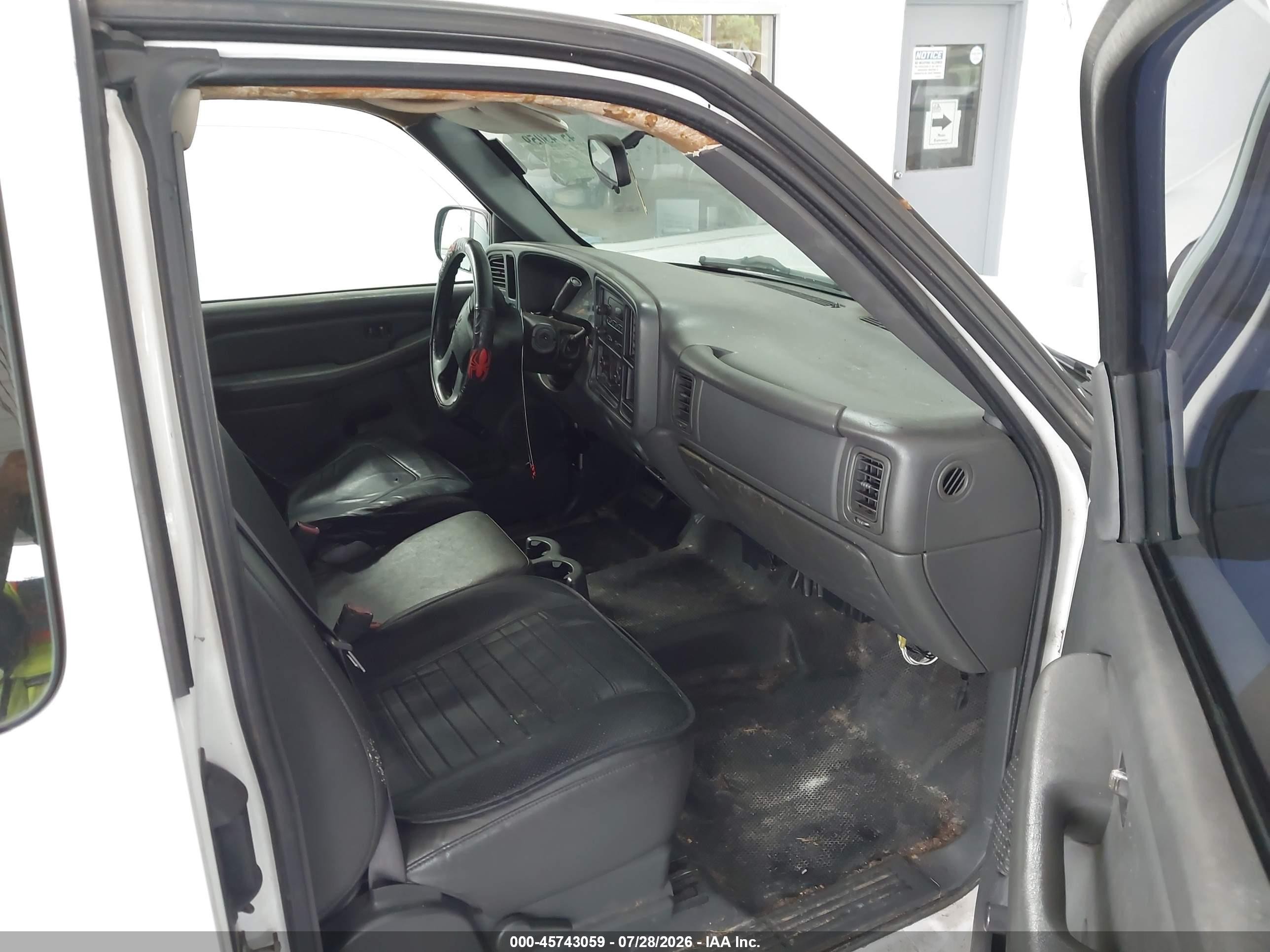2005 Gmc Sierra 1500 Work Truck White vin: 1GTEC19V25E330458