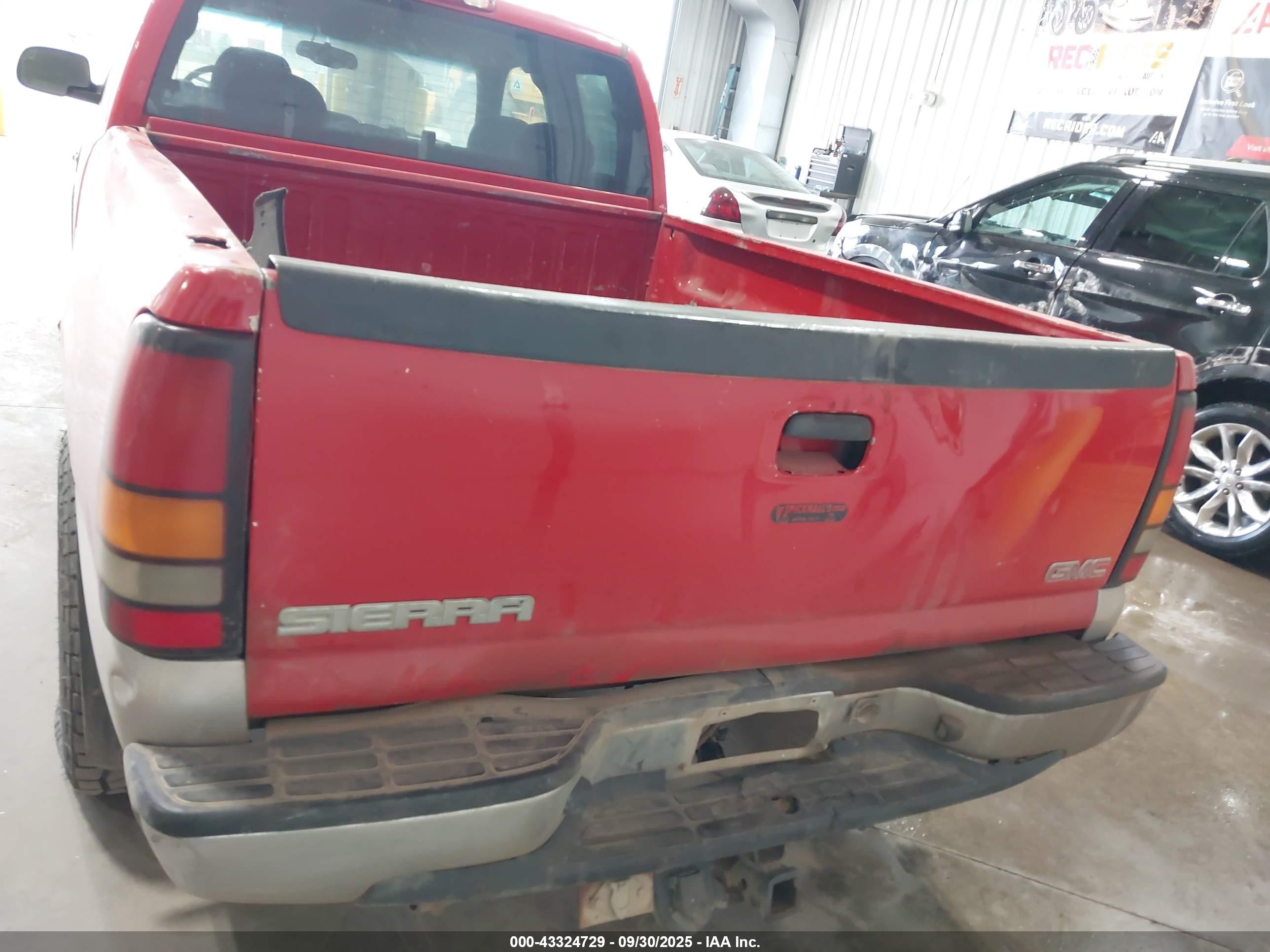 2004 Gmc Sierra 1500 Sle Red vin: 1GTEC19V44Z152124