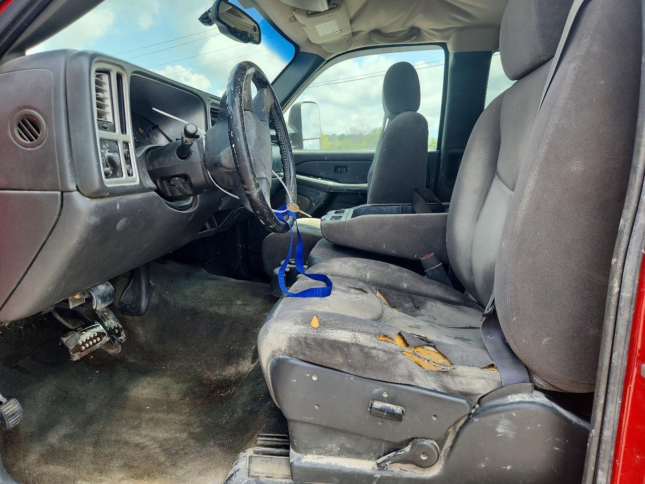 2005 Gmc New Sierra C1500 Red vin: 1GTEC19V55Z194612