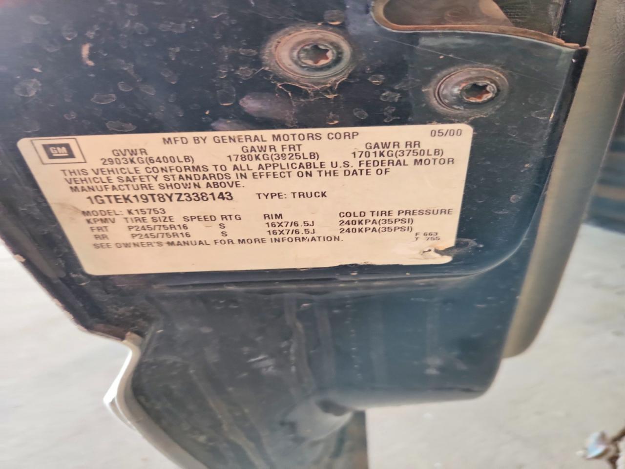 2001 Gmc New Sierra C1500 Черный vin: 1GTEC19V71Z292762