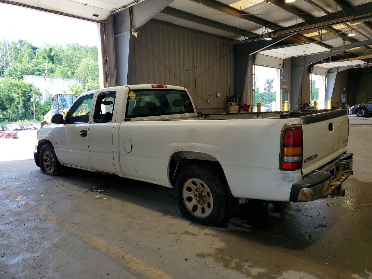 2007 Gmc New Sierra C1500 Classic White vin: 1GTEC19V97E116456