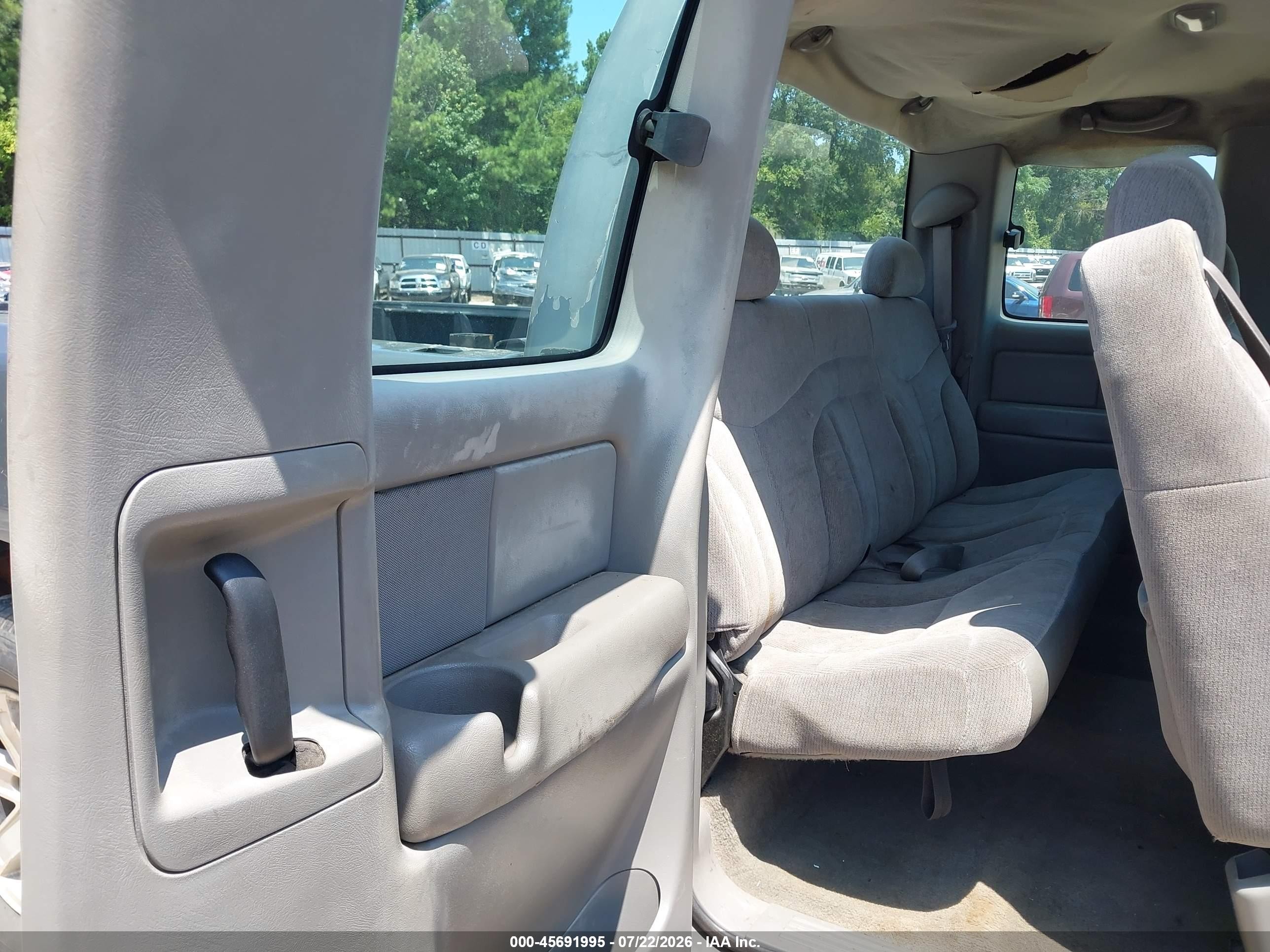 2000 Gmc Sierra 1500 Sle Gray vin: 1GTEC19V9YZ166865