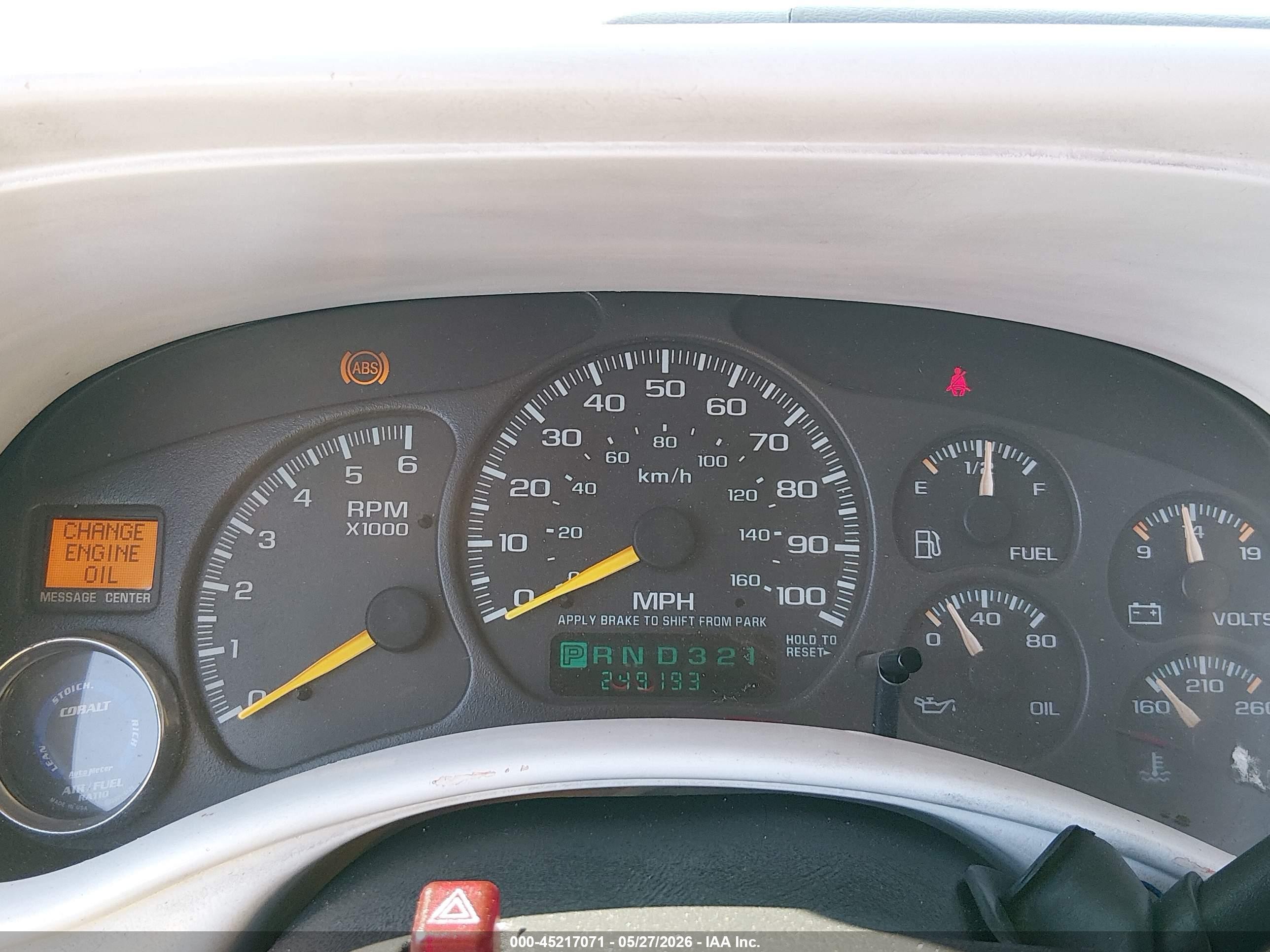 2000 Gmc Sierra 1500 Sle White vin: 1GTEC19V9YZ314979