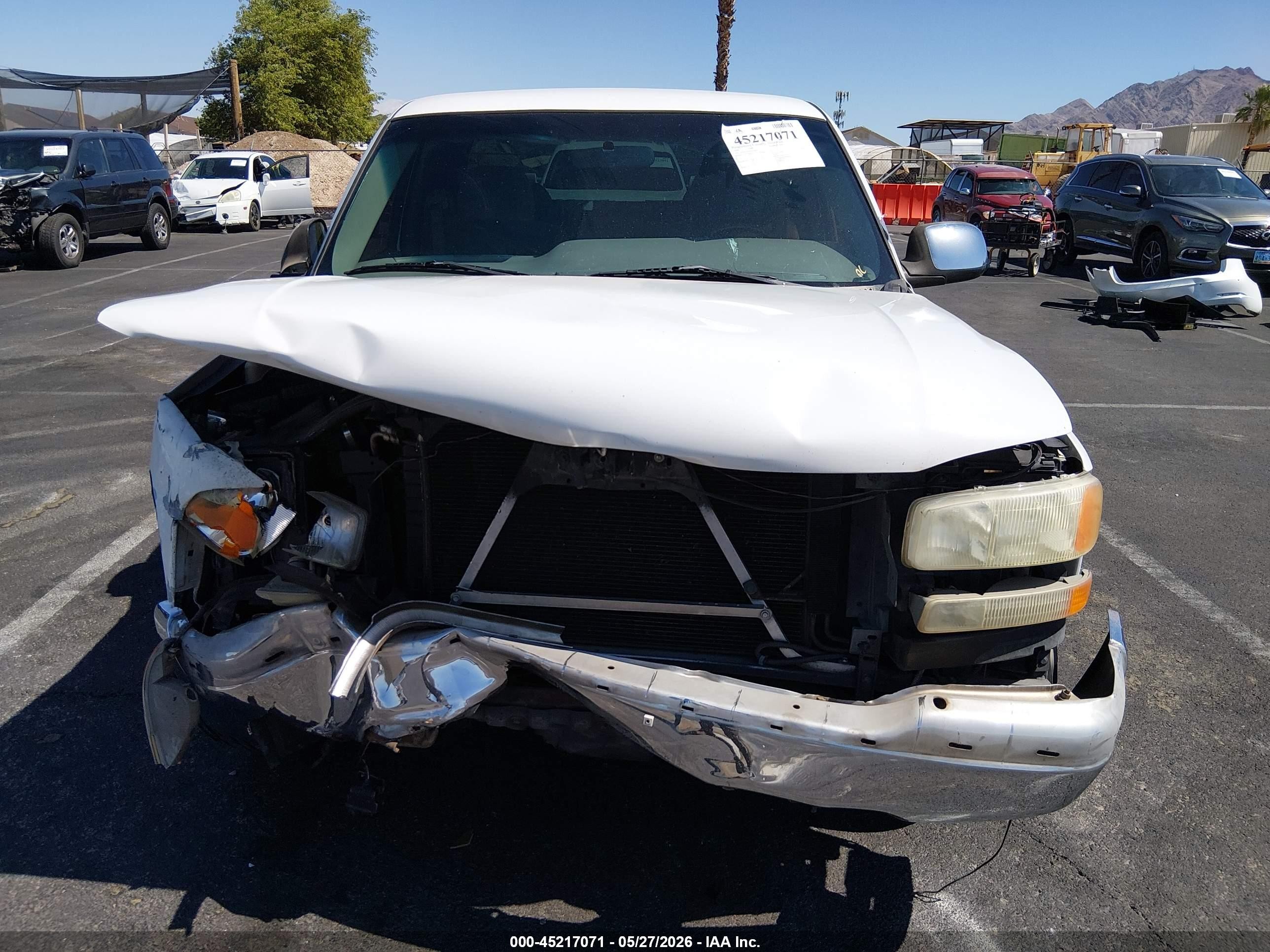 2000 Gmc Sierra 1500 Sle White vin: 1GTEC19V9YZ314979