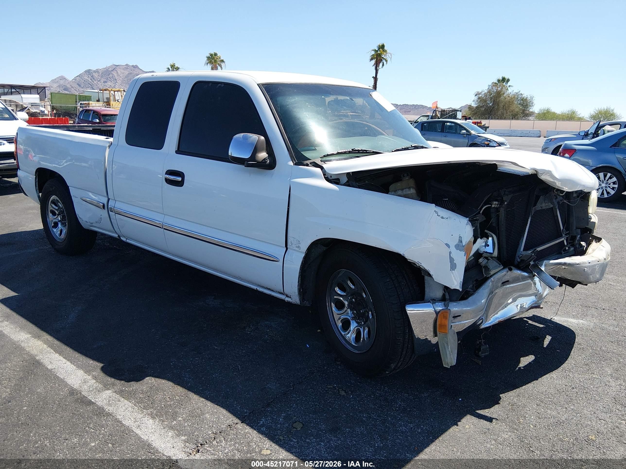 2000 Gmc Sierra 1500 Sle White vin: 1GTEC19V9YZ314979
