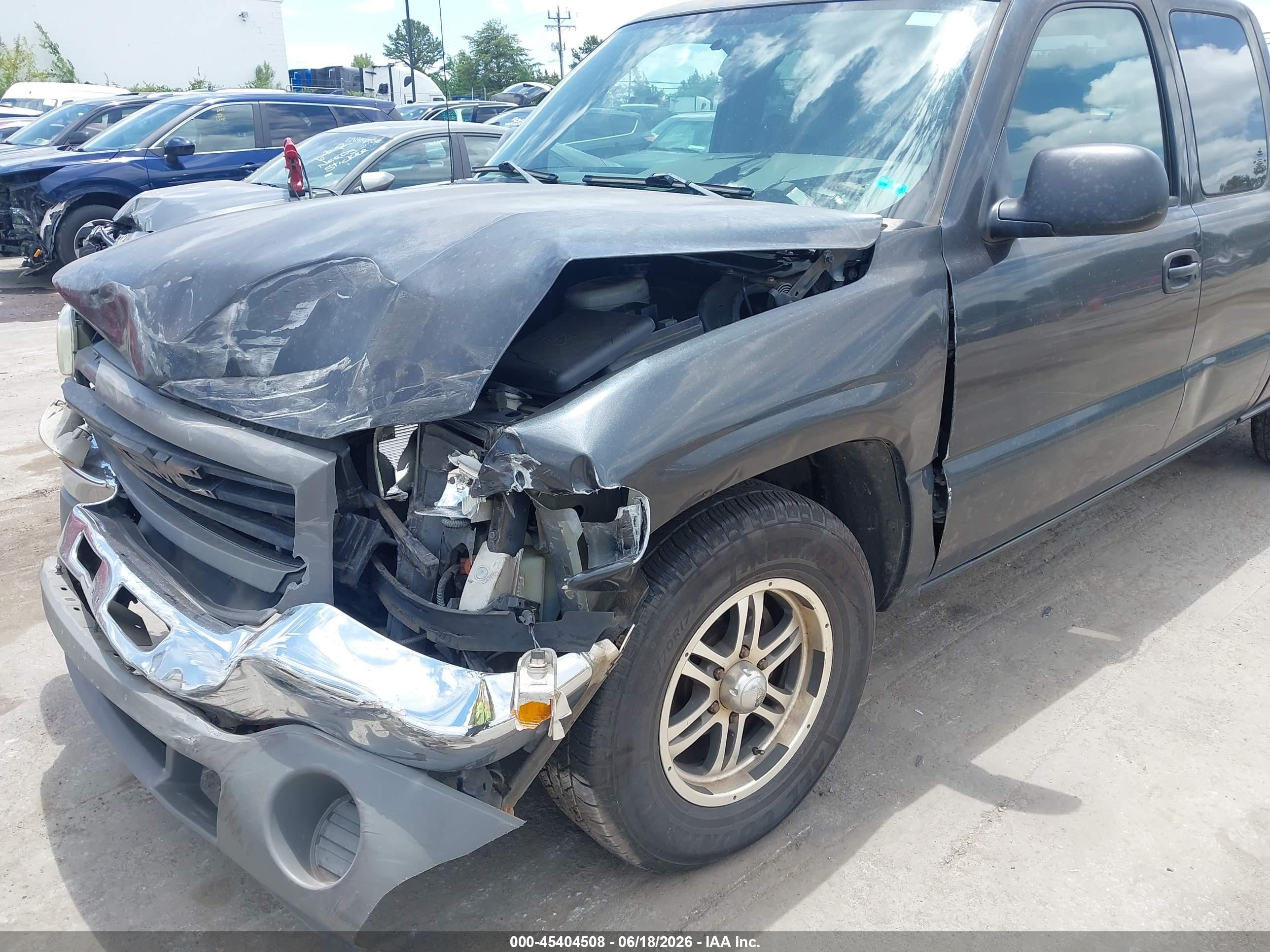 2004 Gmc Sierra 1500 Gray vin: 1GTEC19X24Z289838