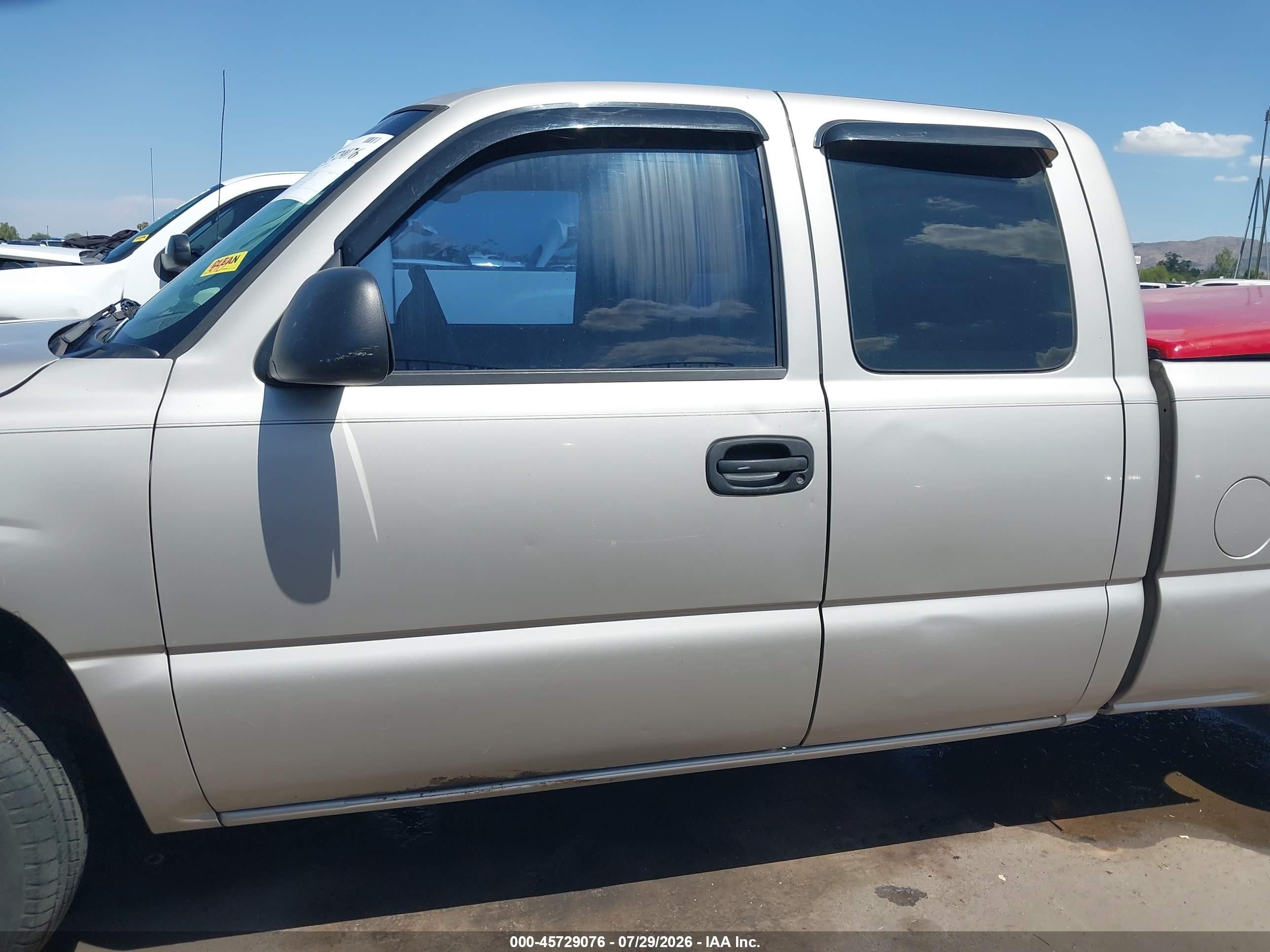 2005 Gmc Sierra 1500 Work Truck Gray vin: 1GTEC19X45Z165572