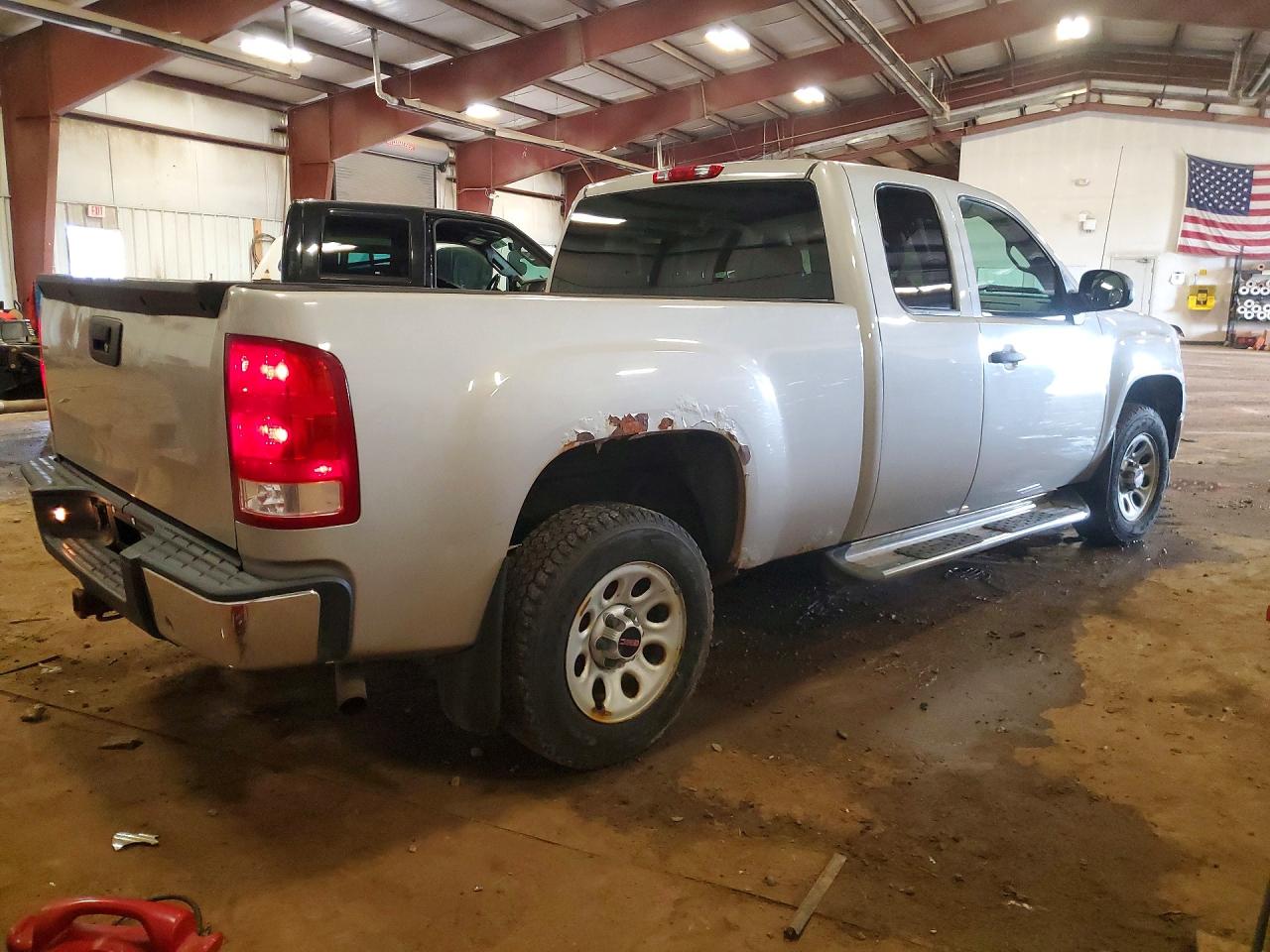 2009 Gmc Sierra C1500 Серебряный vin: 1GTEC19X89Z168397