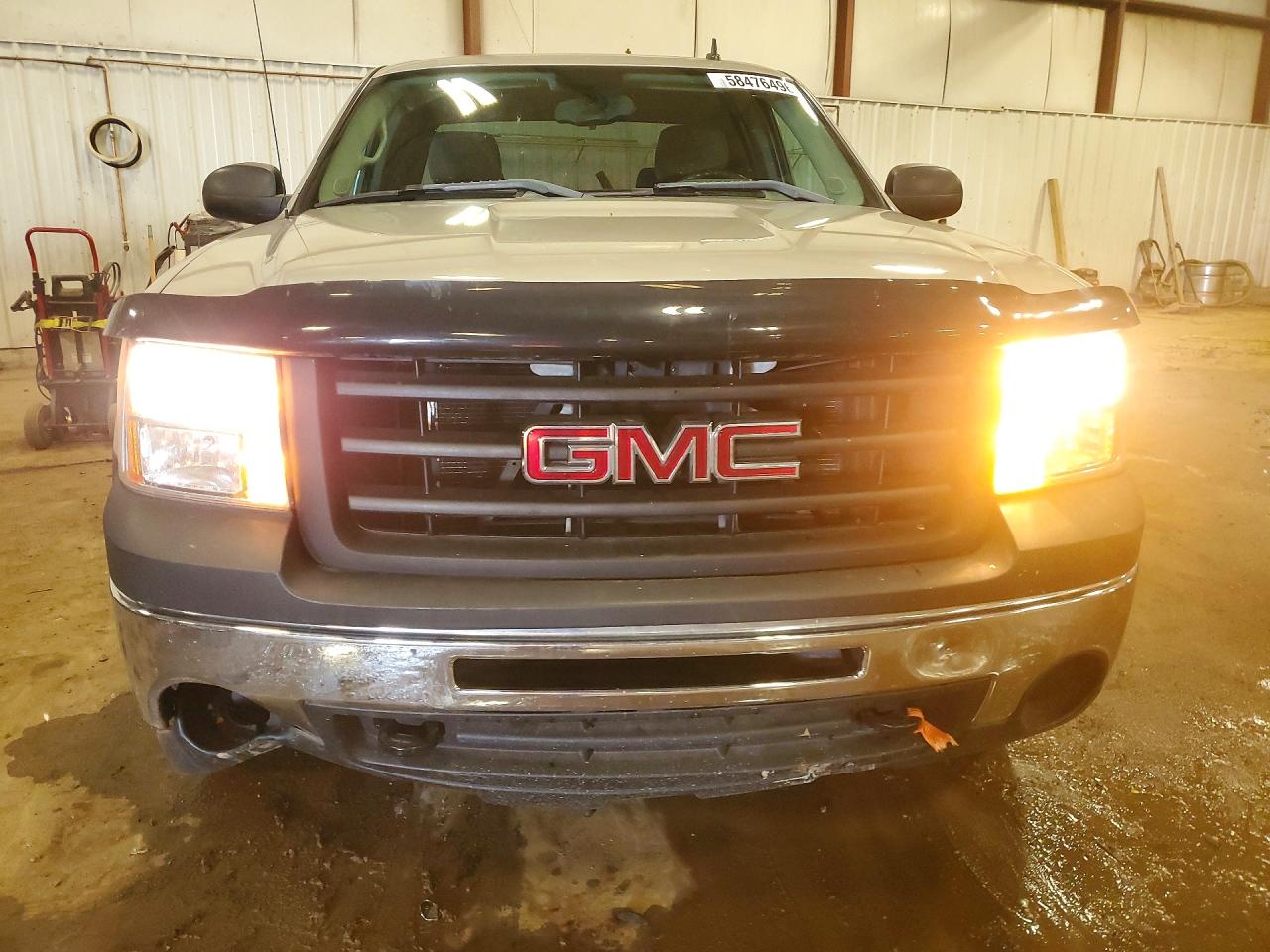 2009 Gmc Sierra C1500 Серебряный vin: 1GTEC19X89Z168397
