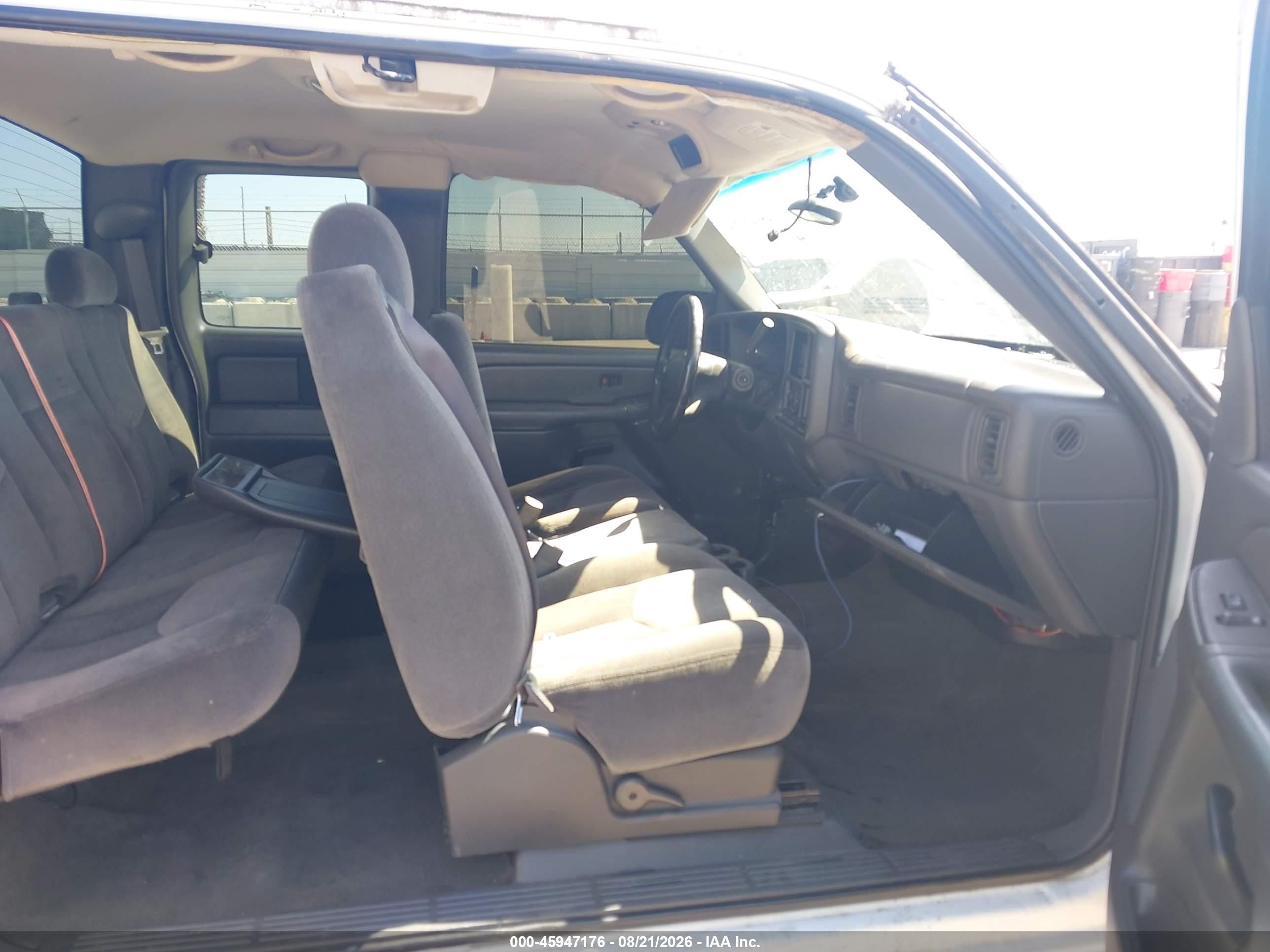 2006 Gmc Sierra 1500 Sle1 White vin: 1GTEC19Z46Z225627