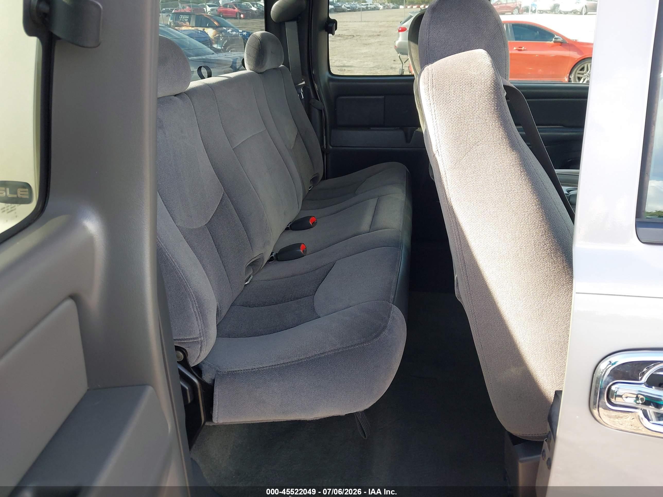 2005 Gmc Sierra 1500 Sle Beige vin: 1GTEC19Z55Z222699