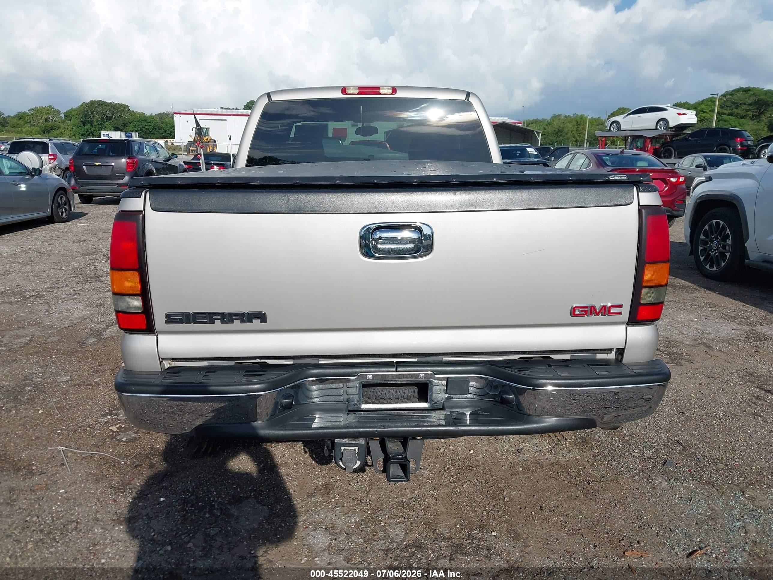 2005 Gmc Sierra 1500 Sle Beige vin: 1GTEC19Z55Z222699