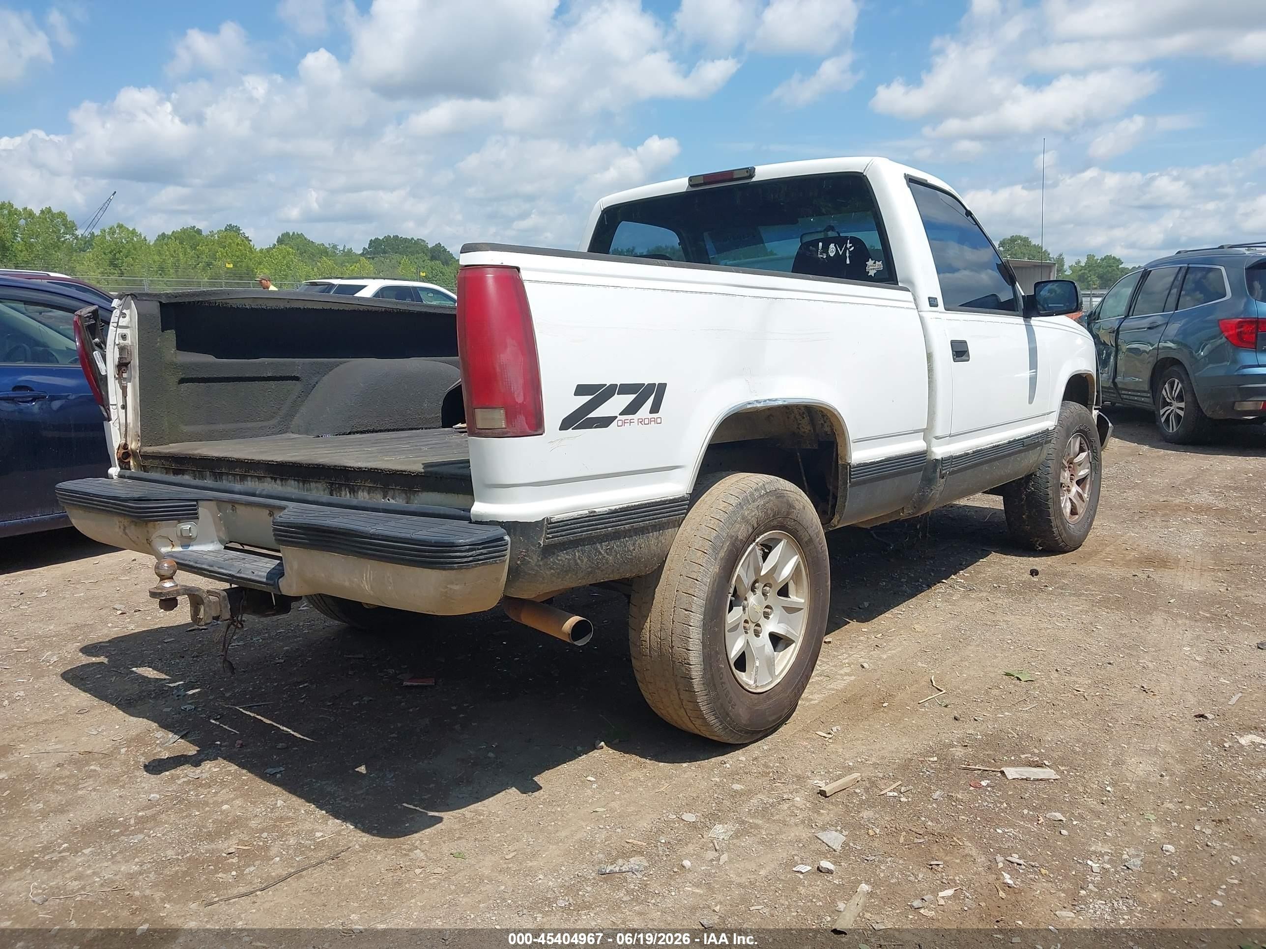 1995 Gmc Sierra K1500 White vin: 1GTEK14KXSZ558518