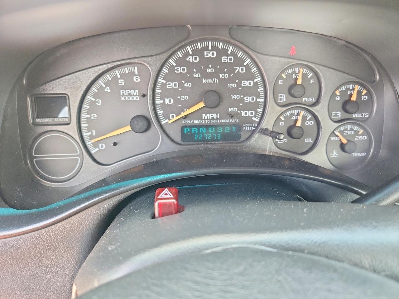2001 Gmc New Sierra K1500 Red vin: 1GTEK14T61Z291465