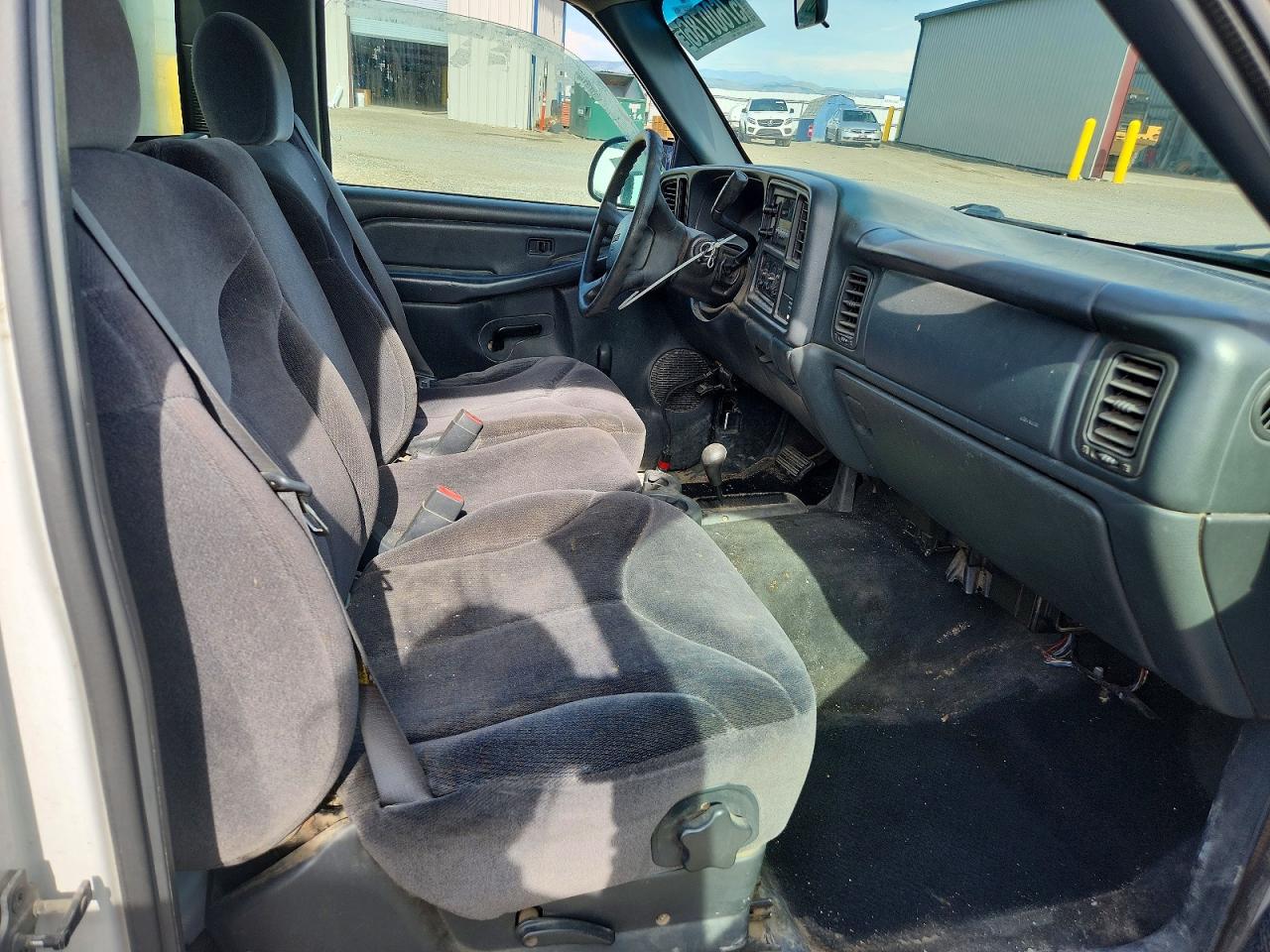 2001 Gmc New Sierra K1500 White vin: 1GTEK14V21E131267