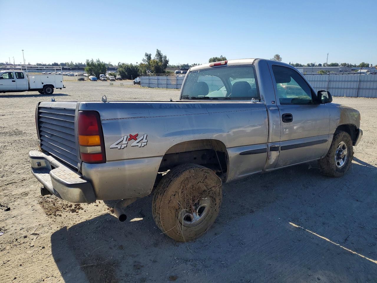 2001 Gmc New Sierra K1500 Silver vin: 1GTEK14V81Z242513