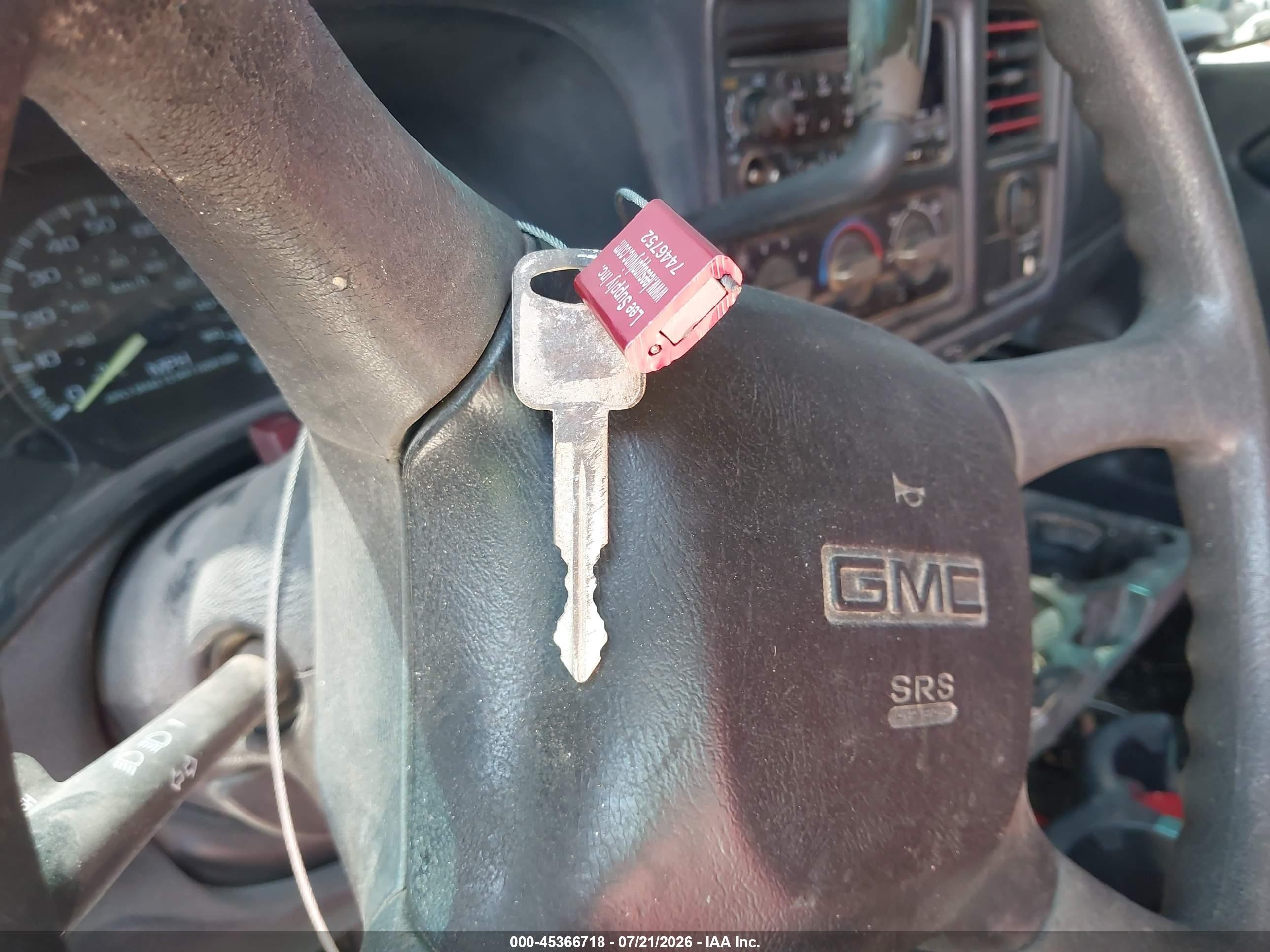 2000 Gmc Sierra 1500 Sl Черный vin: 1GTEK14V9YZ220790
