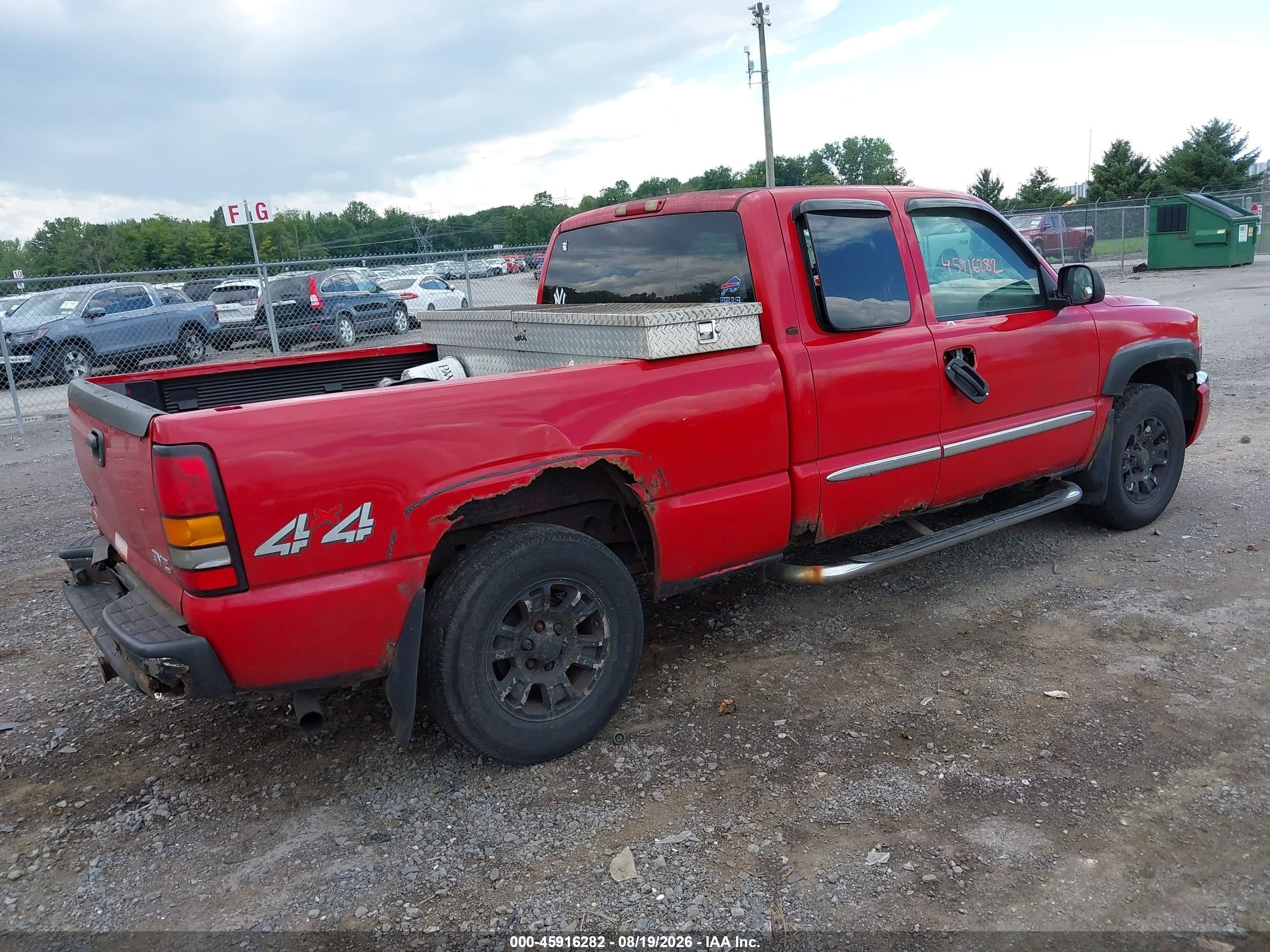 2007 Gmc Sierra 1500 Classic Sle1 Красный vin: 1GTEK19B27E184834