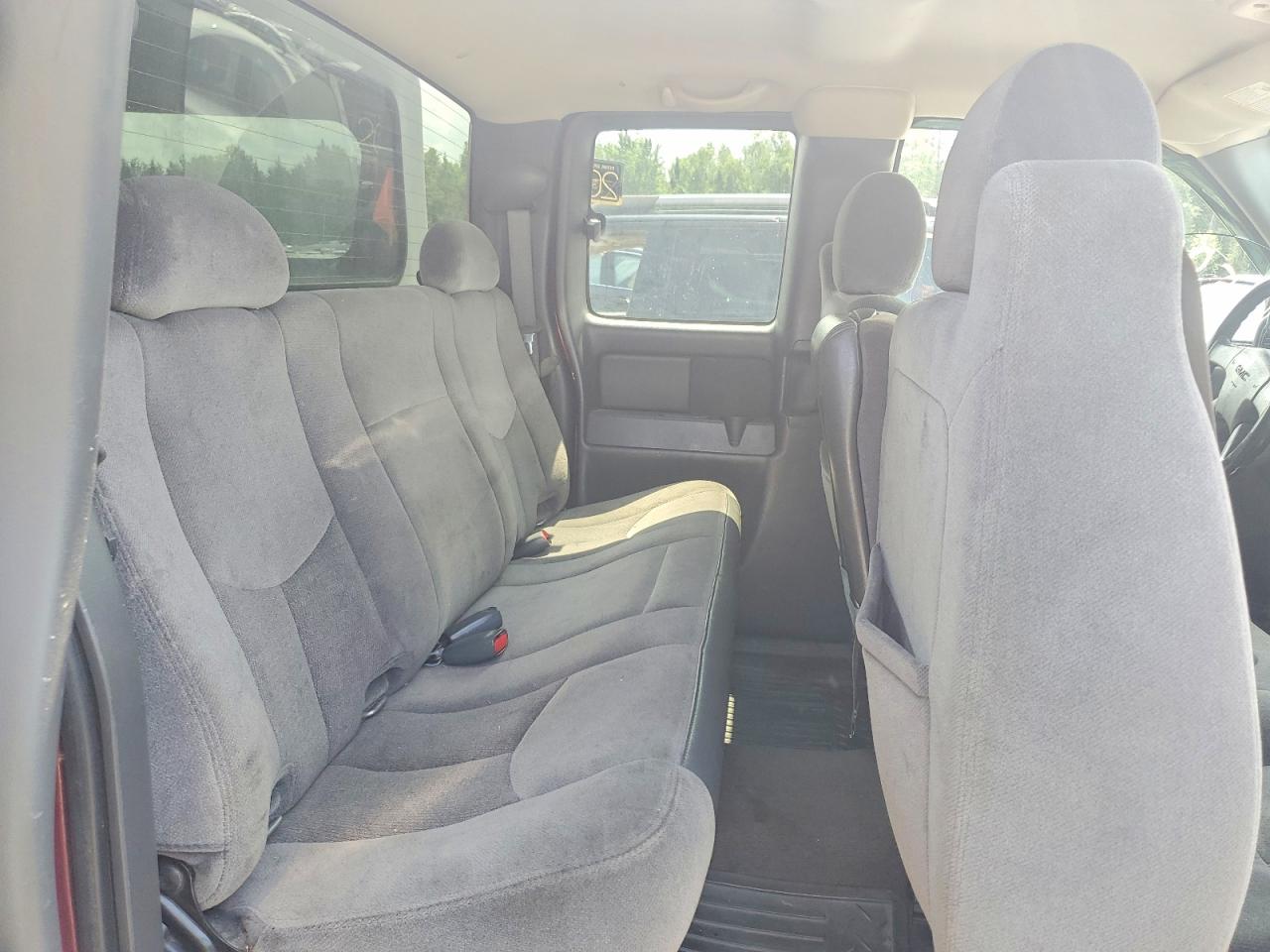 2005 Gmc New Sierra K1500 Burgundy vin: 1GTEK19B55Z296744