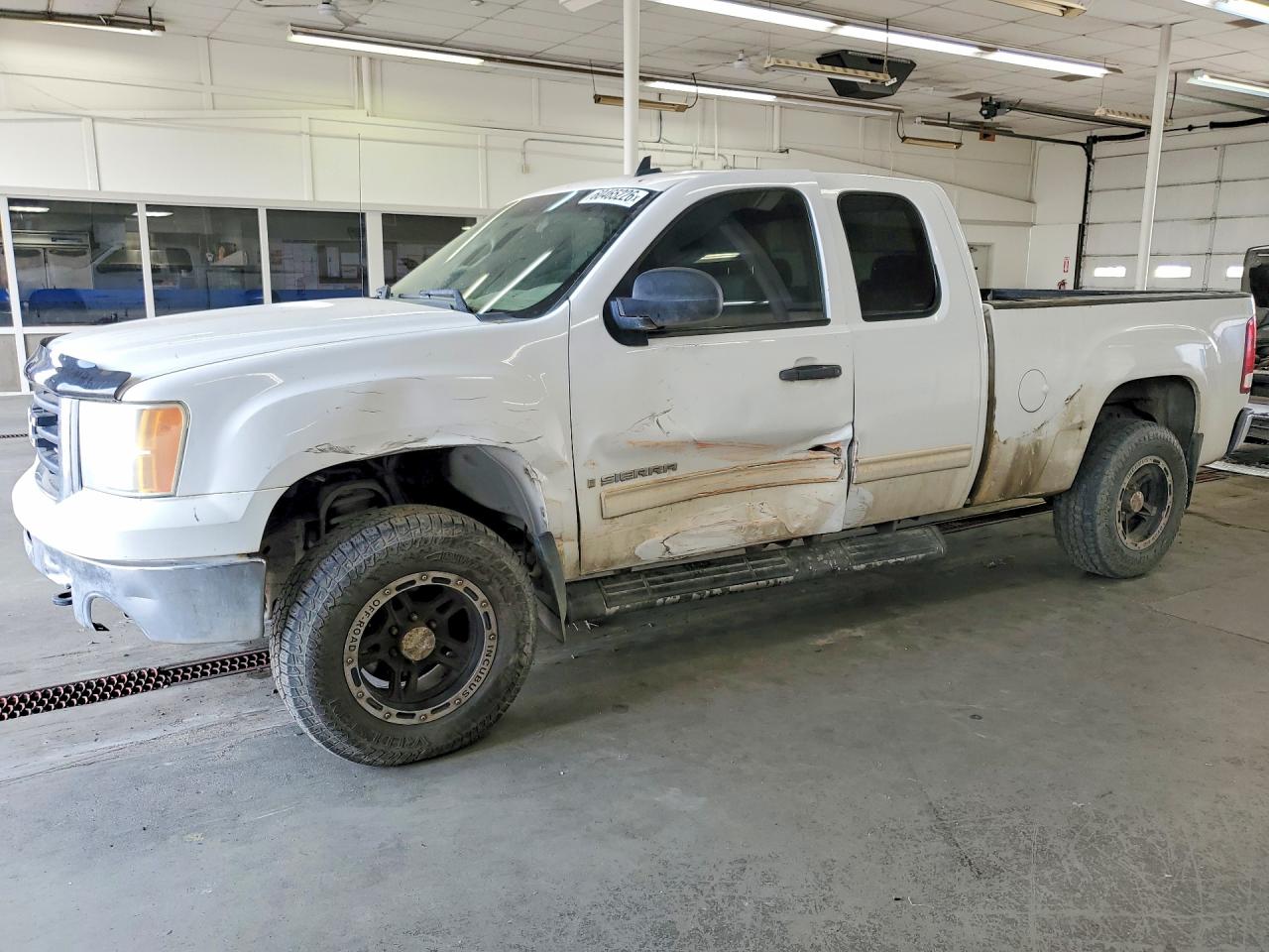 2009 Gmc Sierra K1500 White vin: 1GTEK19C69Z249799