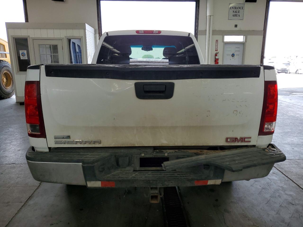 2009 Gmc Sierra K1500 White vin: 1GTEK19C69Z249799