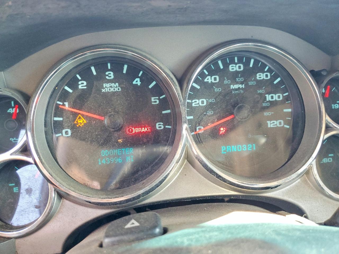 2008 Gmc Sierra K1500 White vin: 1GTEK19J38Z165095