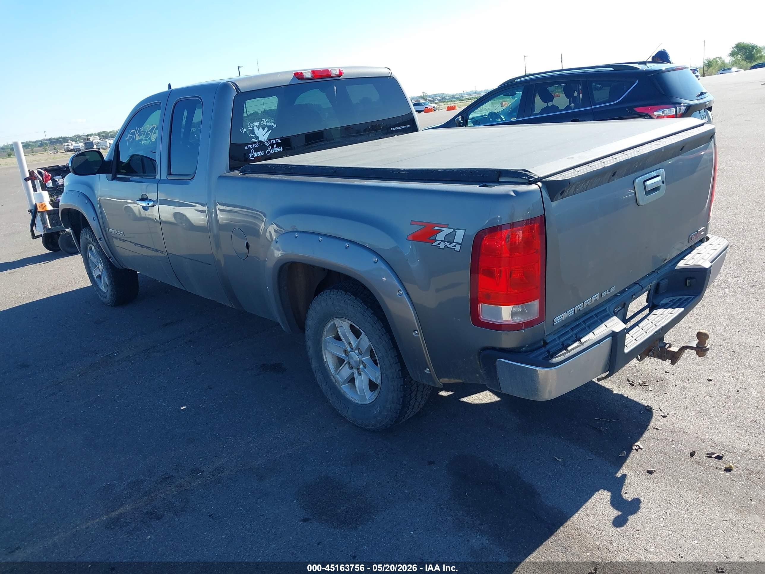 2007 Gmc Sierra 1500 Sle1 Серый vin: 1GTEK19J67Z590471