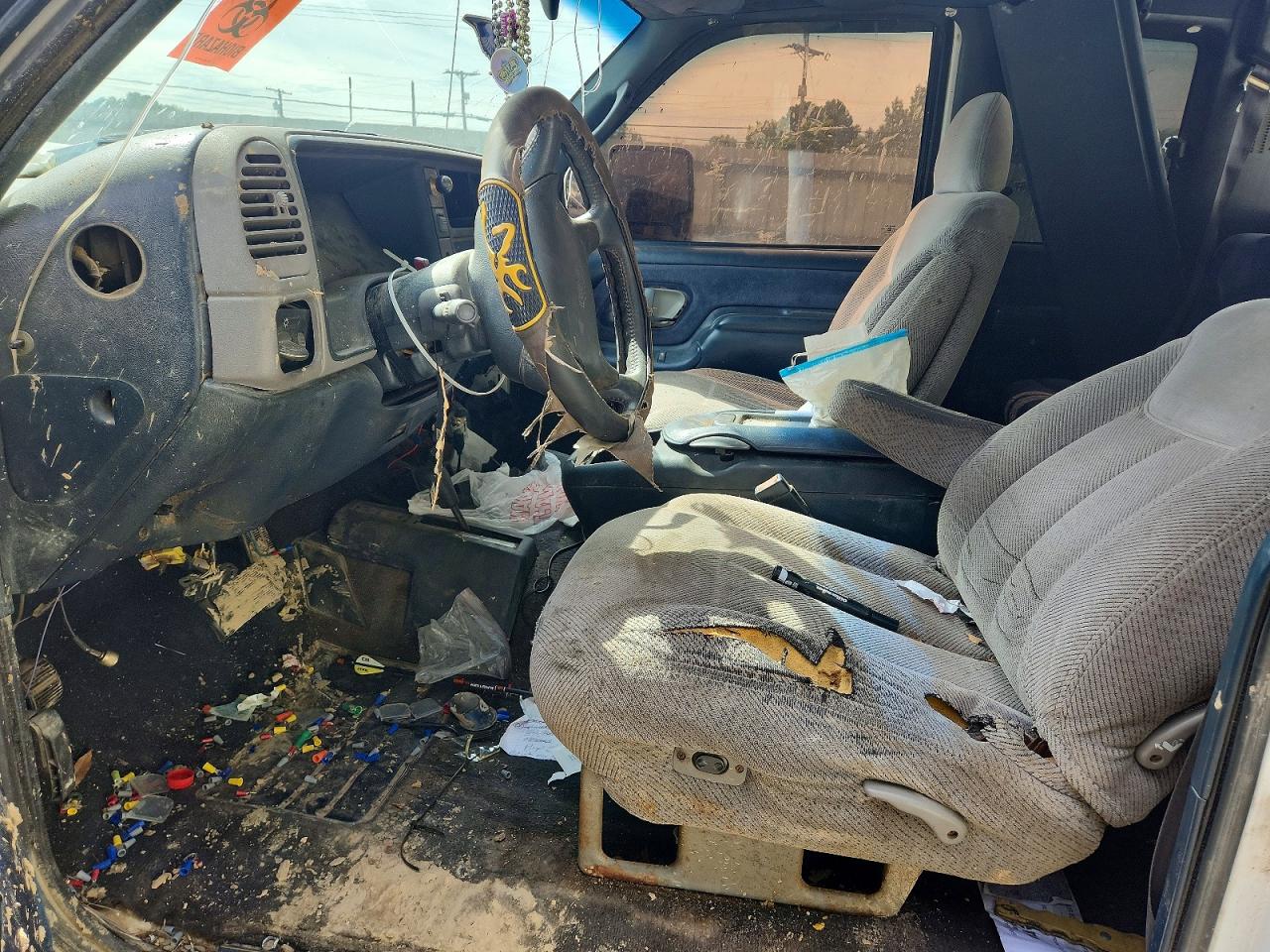 1995 Gmc Sierra K1500 Белый vin: 1GTEK19K2SE549649