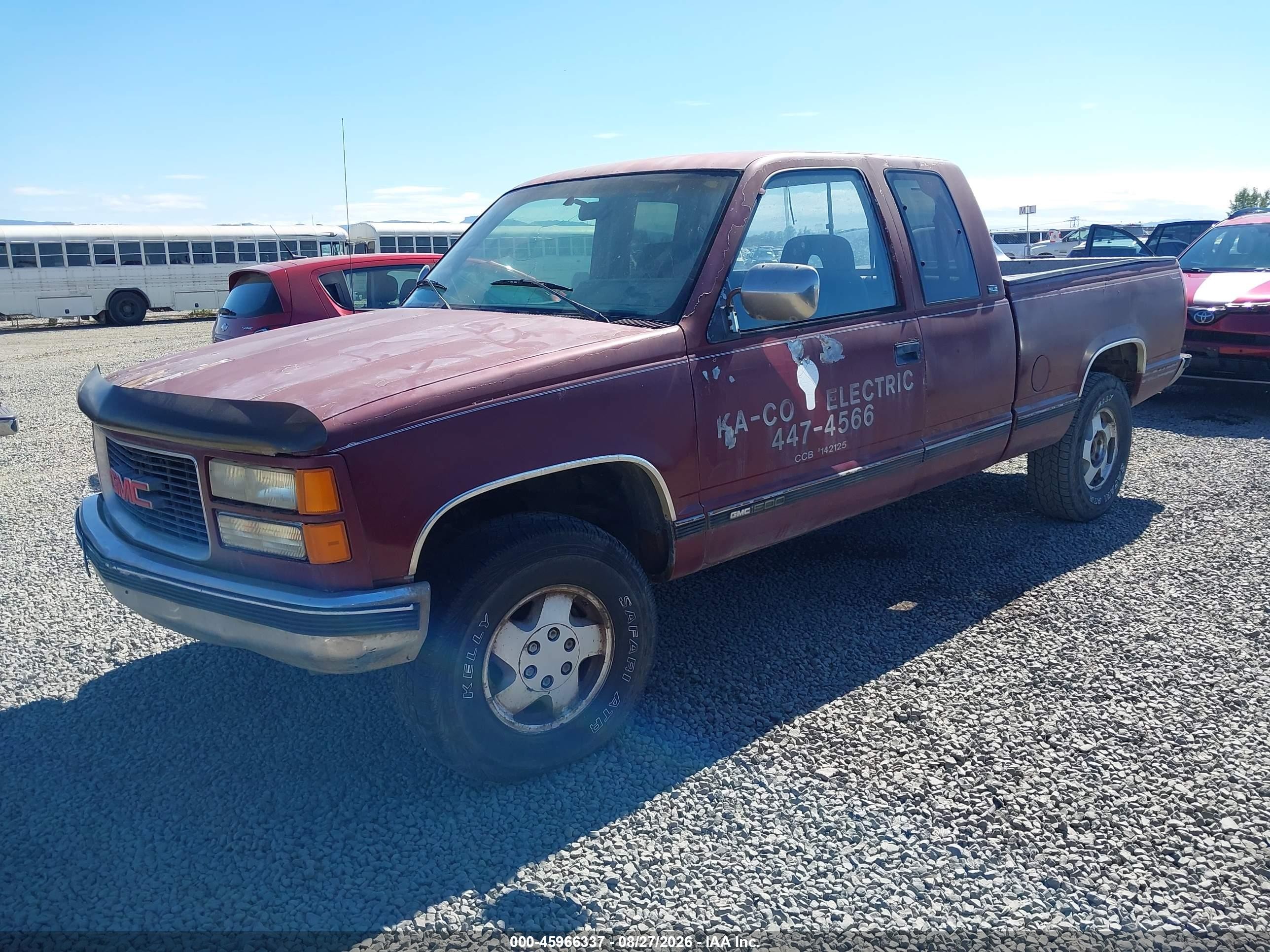 1994 Gmc Sierra K1500 Red vin: 1GTEK19K8RE559189