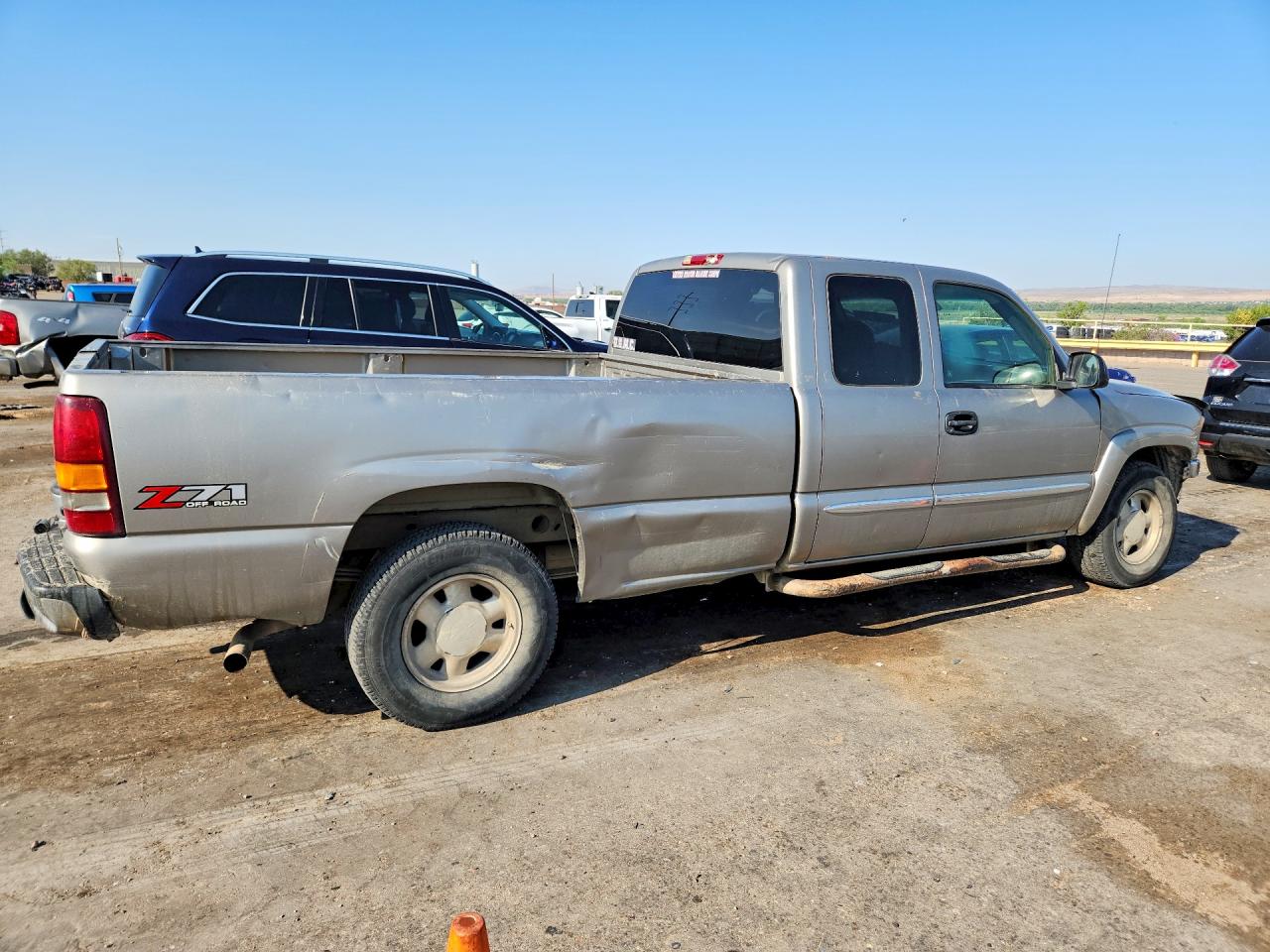 2003 Gmc New Sierra K1500 Gray vin: 1GTEK19T03E186407