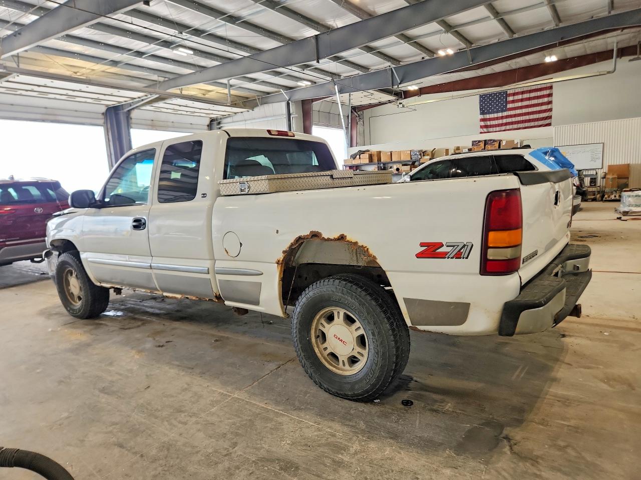 1999 Gmc New Sierra K1500 Белый vin: 1GTEK19T0XZ537427
