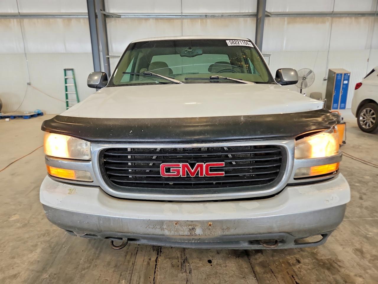 1999 Gmc New Sierra K1500 Белый vin: 1GTEK19T0XZ537427