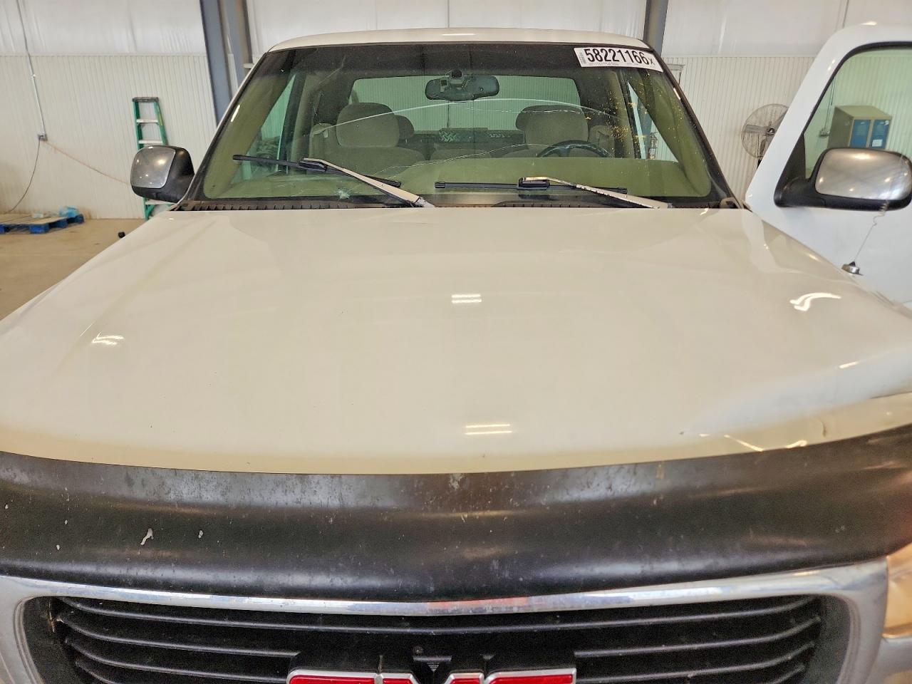 1999 Gmc New Sierra K1500 Белый vin: 1GTEK19T0XZ537427