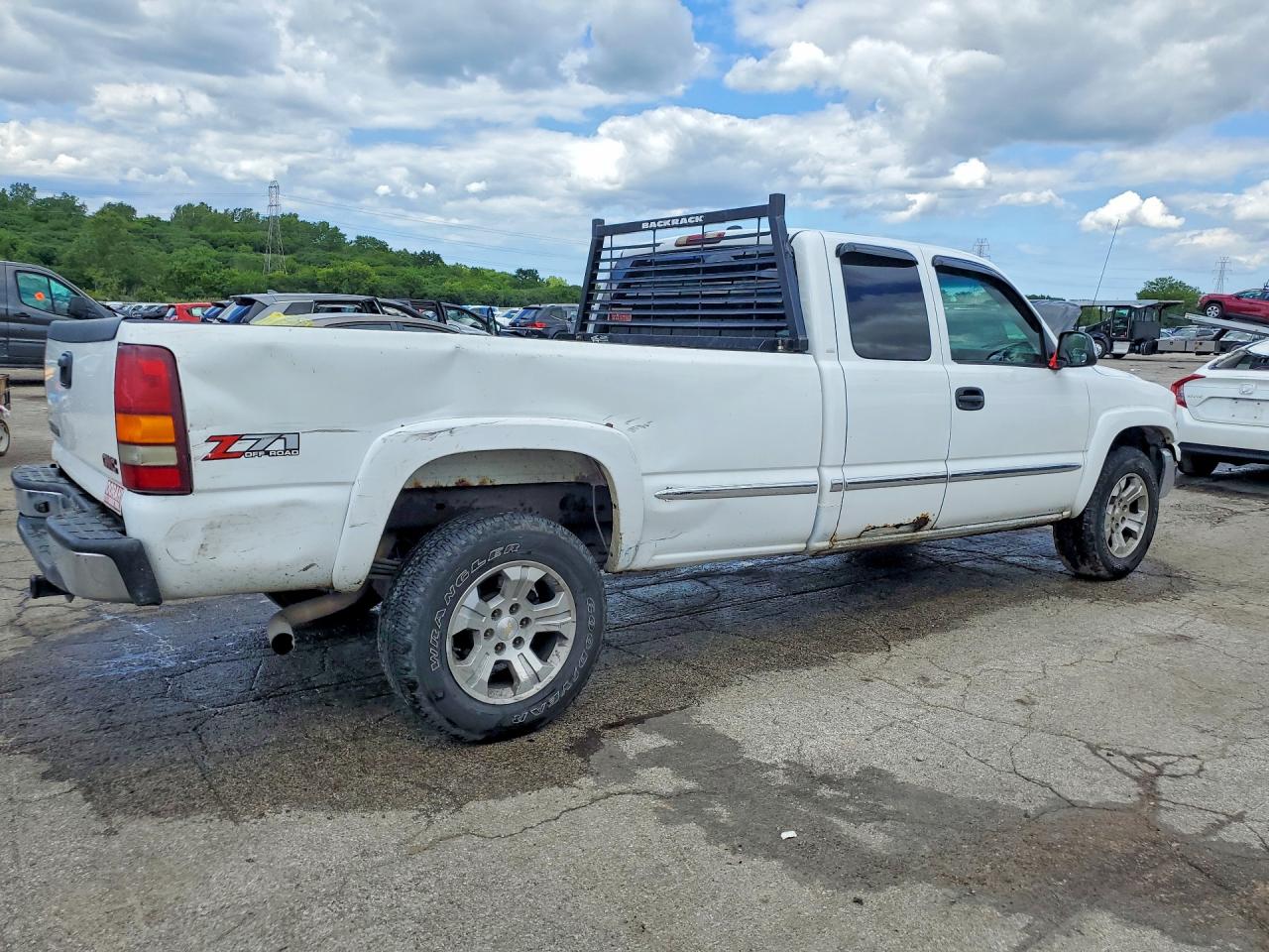 2002 Gmc New Sierra K1500 Белый vin: 1GTEK19T22E244791