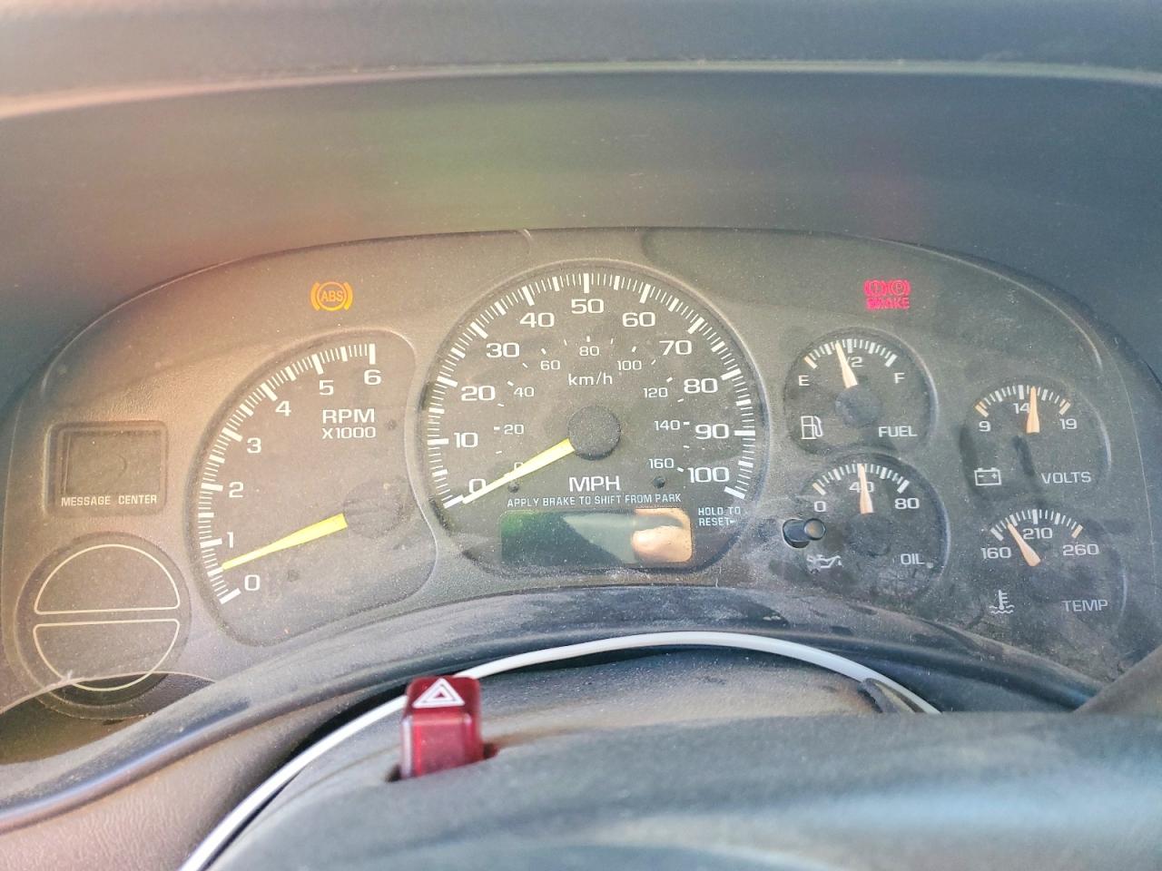 2001 Gmc New Sierra K1500 Red vin: 1GTEK19T31E177245
