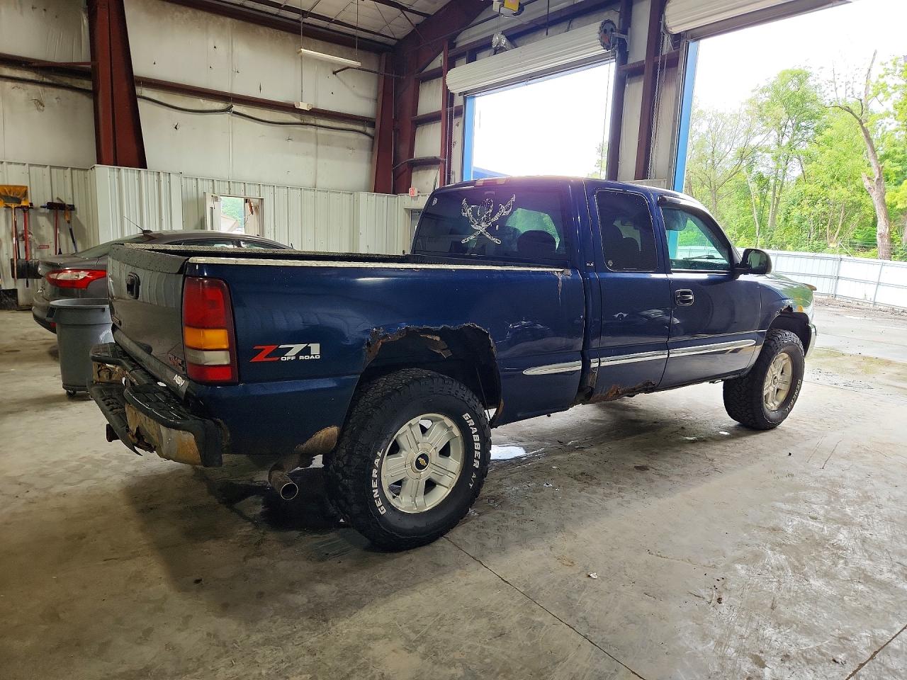 2001 Gmc New Sierra K1500 Blue vin: 1GTEK19T61E120411