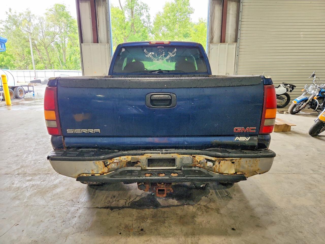 2001 Gmc New Sierra K1500 Blue vin: 1GTEK19T61E120411