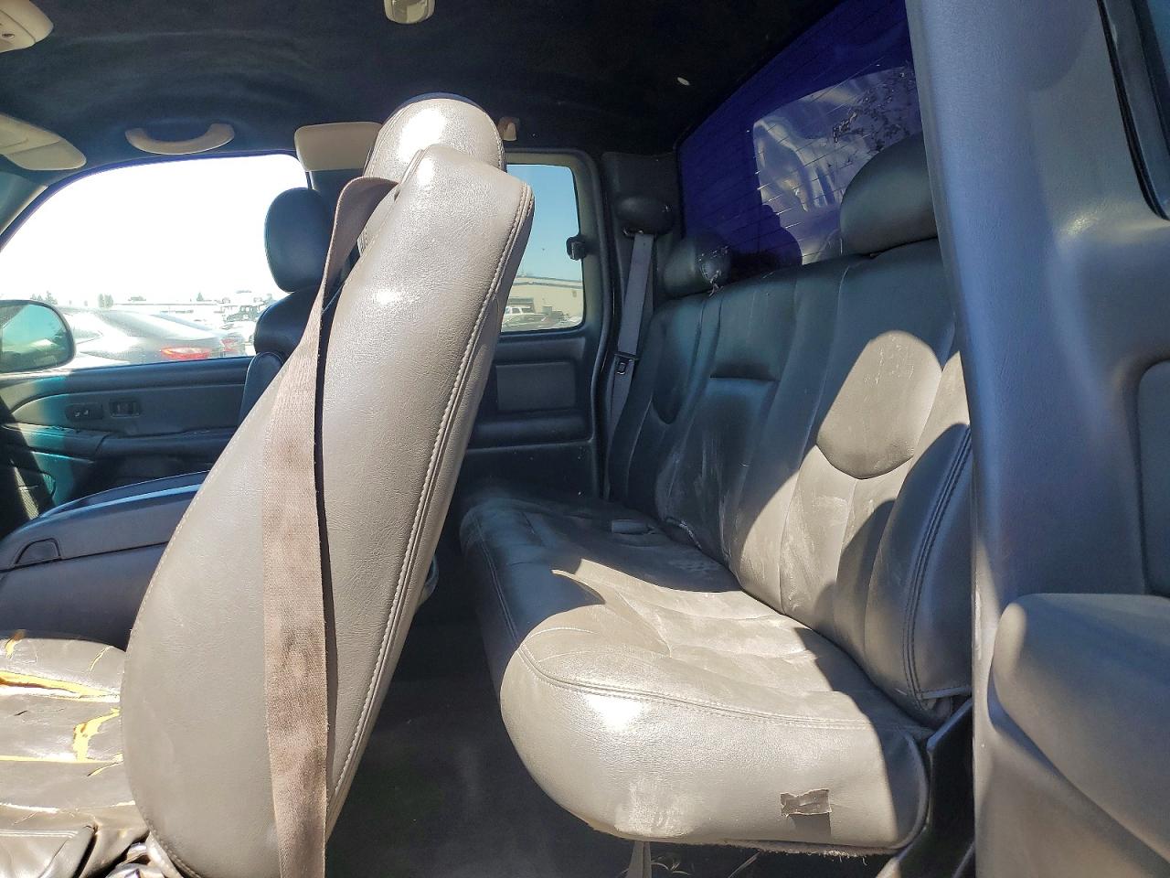 2004 Gmc New Sierra K1500 Черный vin: 1GTEK19T64E114709