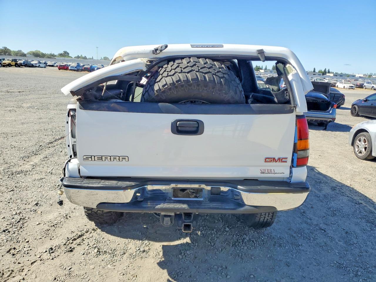 2006 Gmc New Sierra K1500 White vin: 1GTEK19T66Z193410